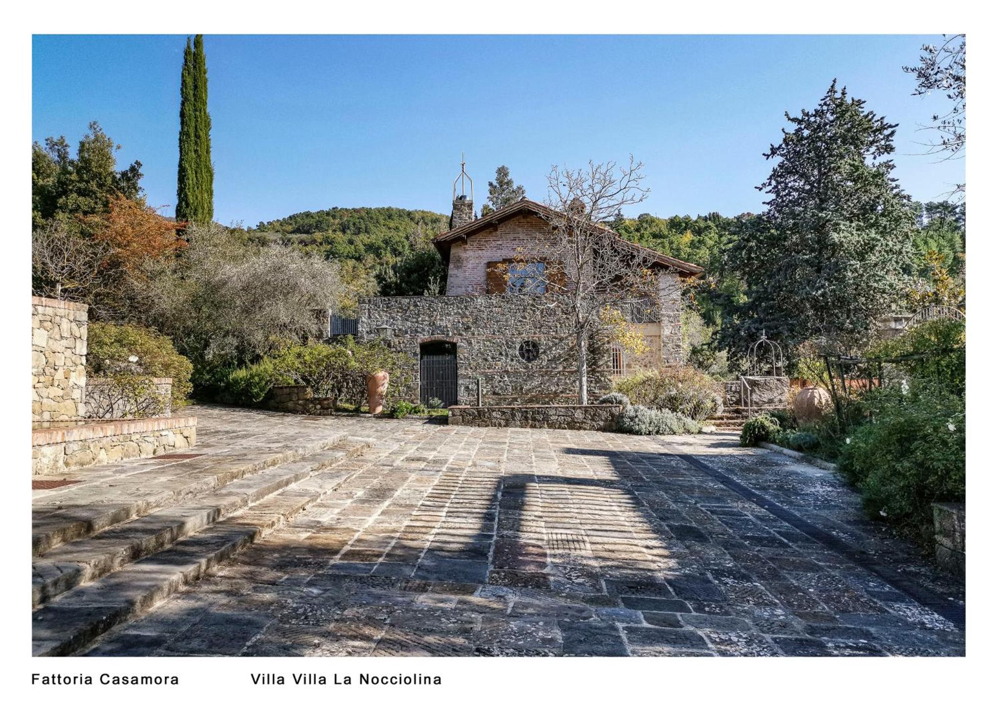 Fattoria Casamora - Villa La Nocciolina view 2