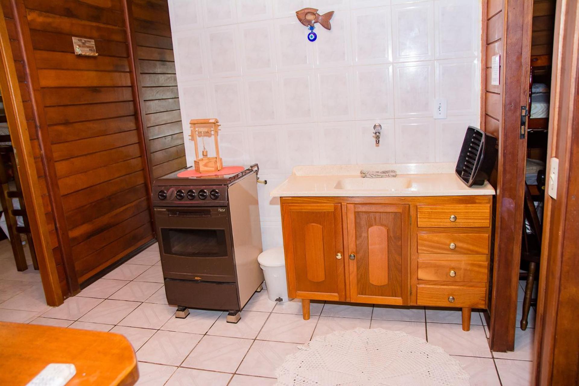 Casa c Piscina e Churrasq na Praia da Boraceia SP