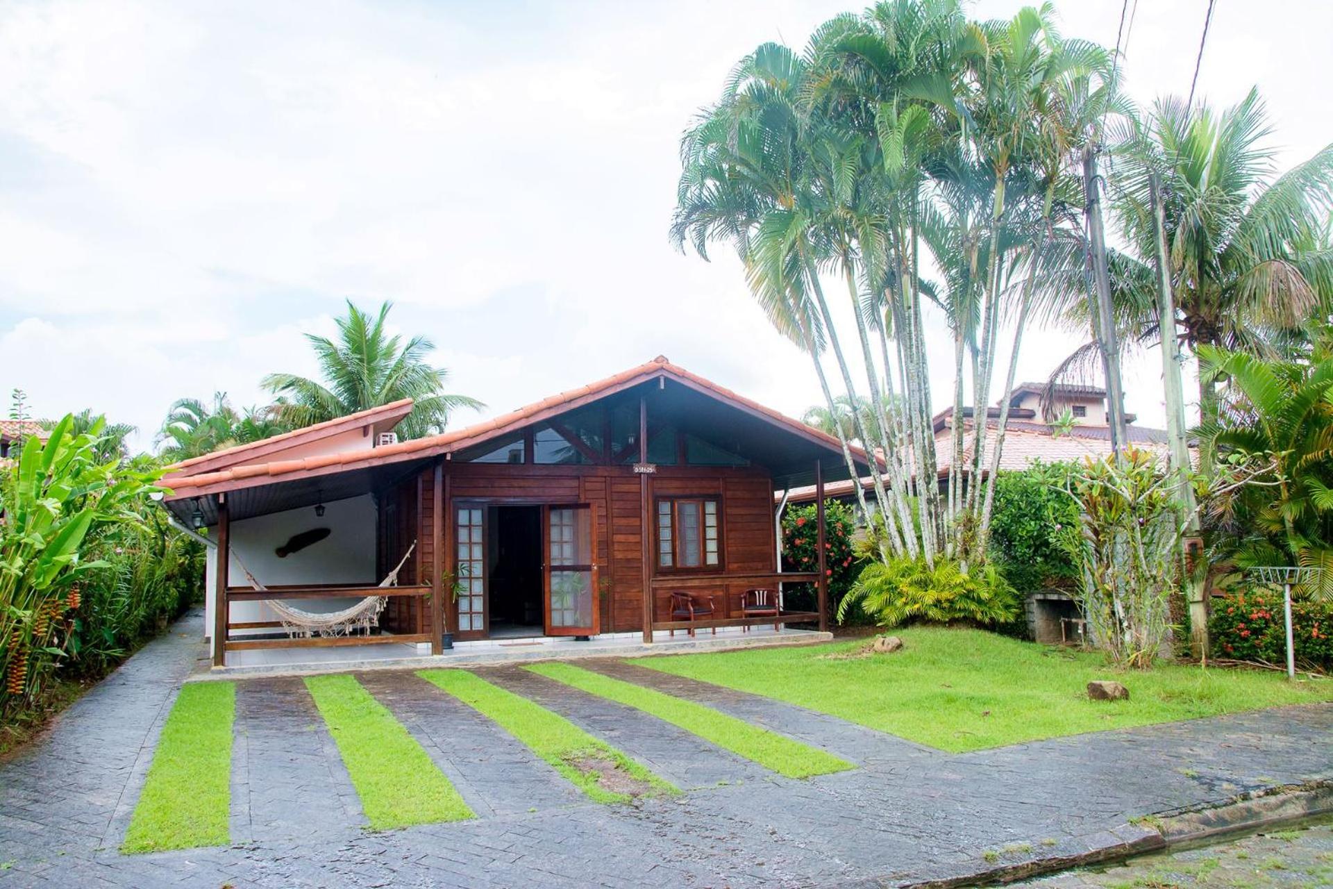 Casa c Piscina e Churrasq na Praia da Boraceia SP