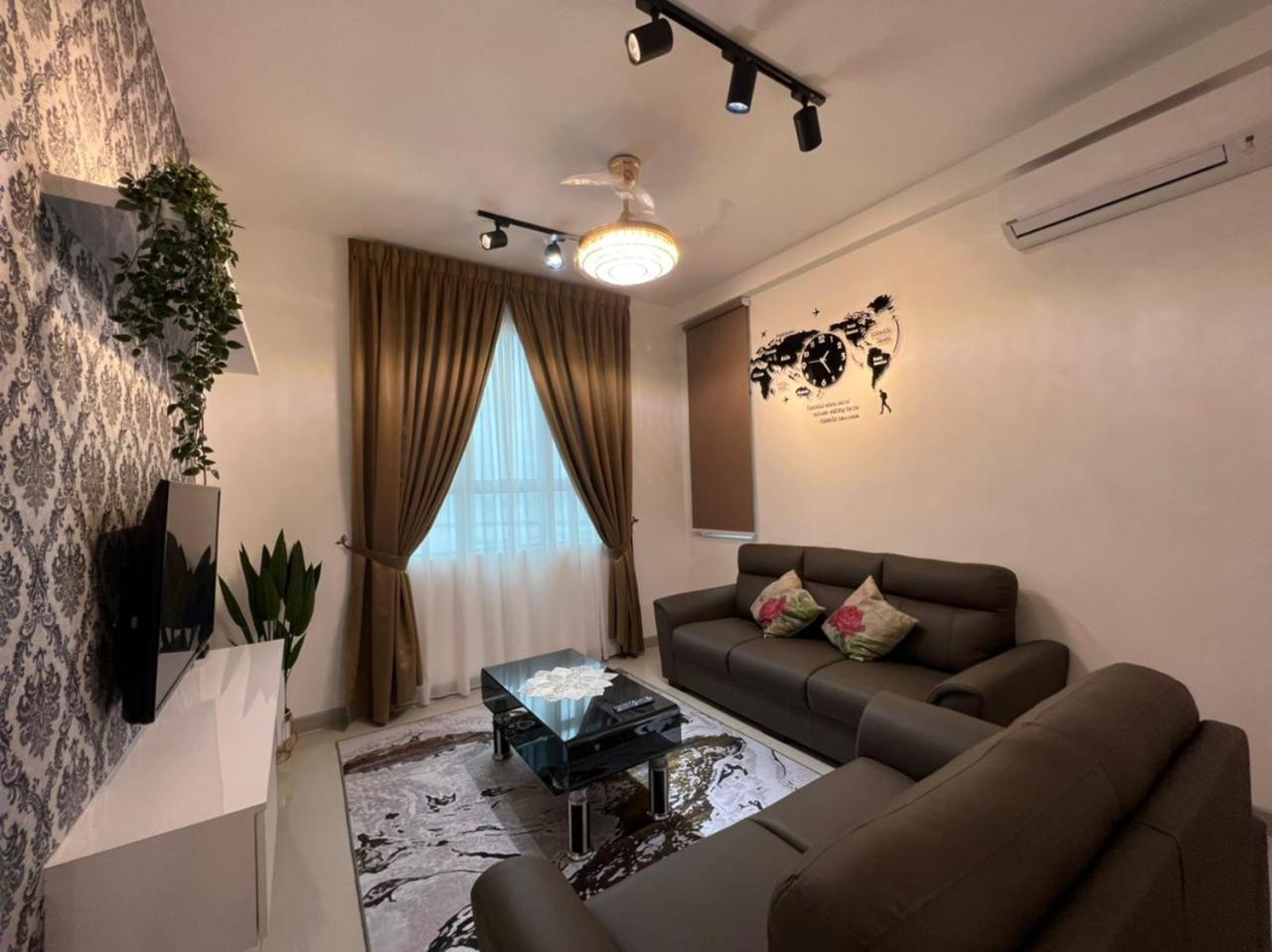 Kuala Terengganu View KTCVU Homestay Ladang Tanjung with POOL - KTCC Mall, Mayang Mall, Drawbridge photo 1