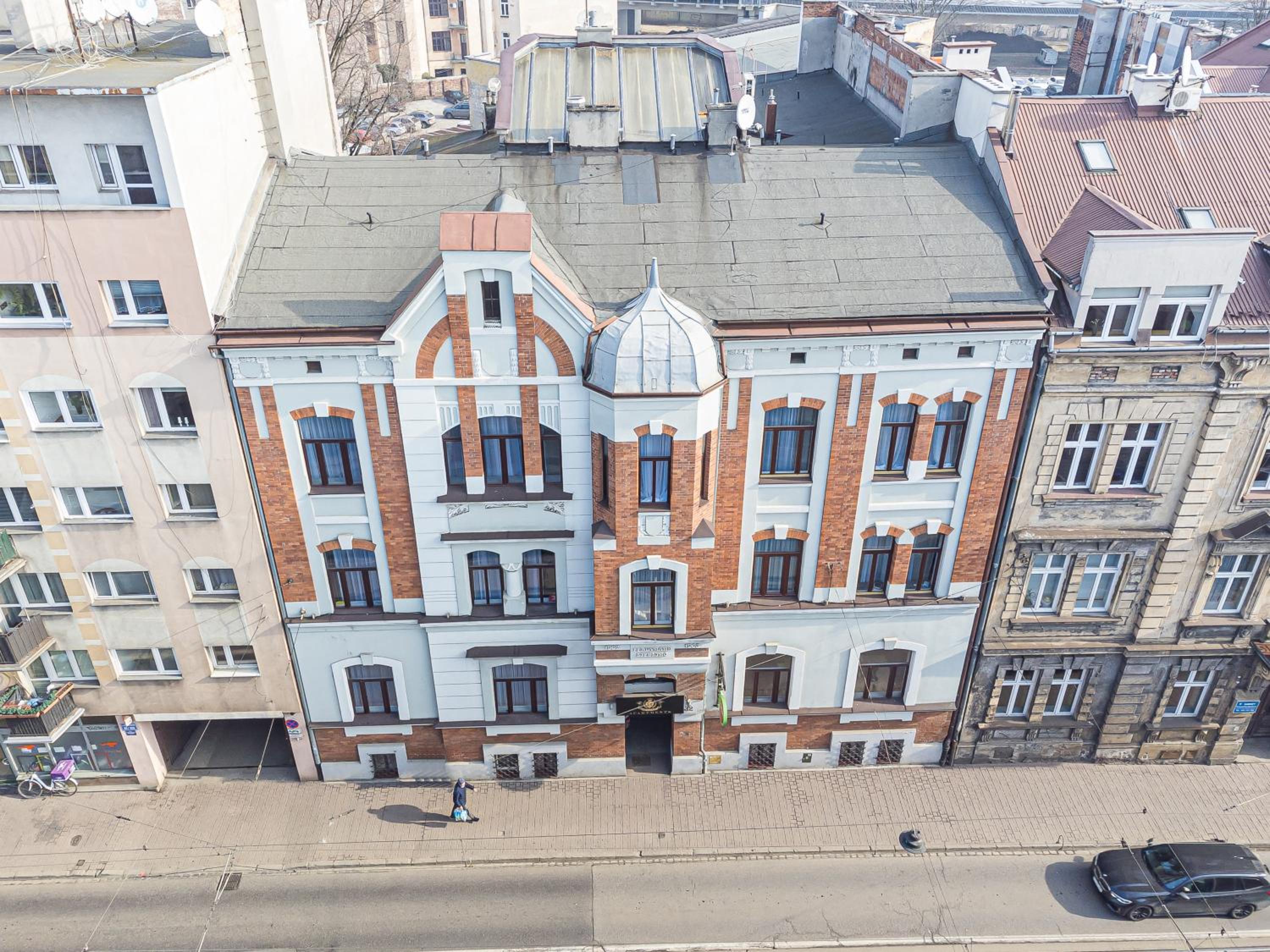 ROYAL Apartments
