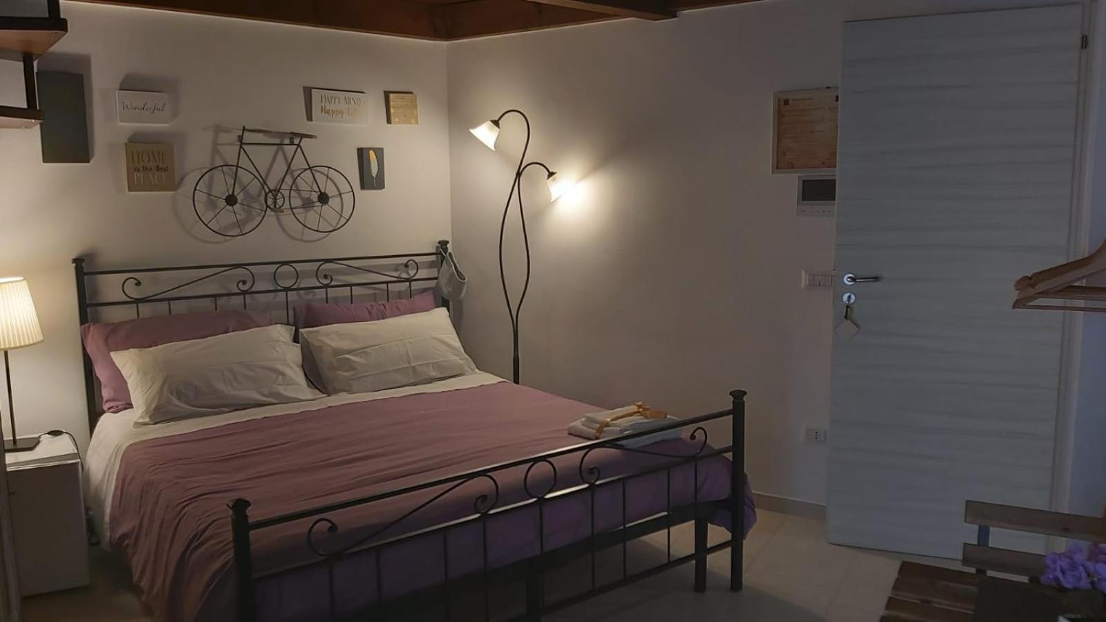 Il Vicolo b&b en Putignano — bedroom