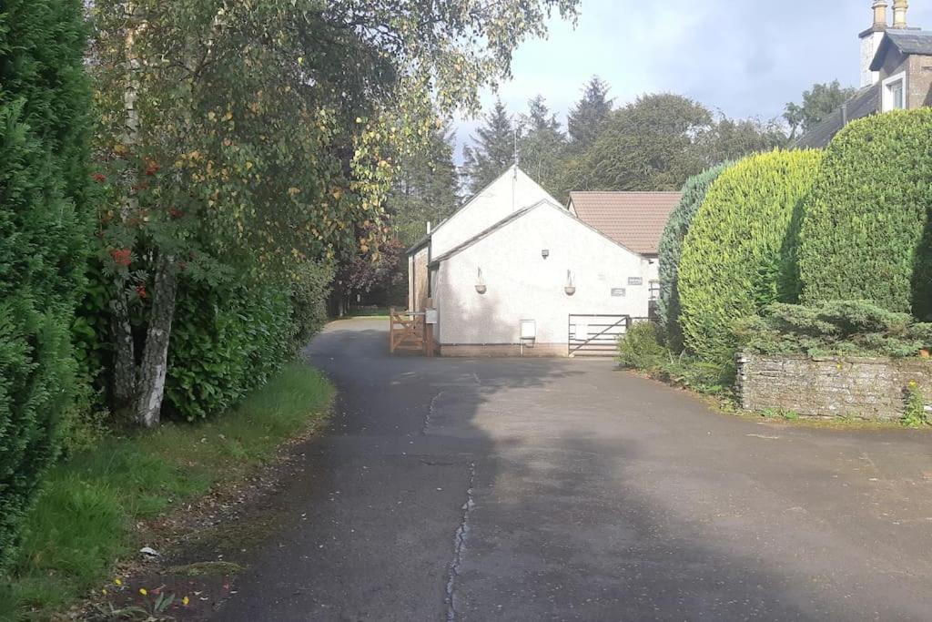 Pinewood Cottage - Quiet and peaceful Blairgowrie view 2