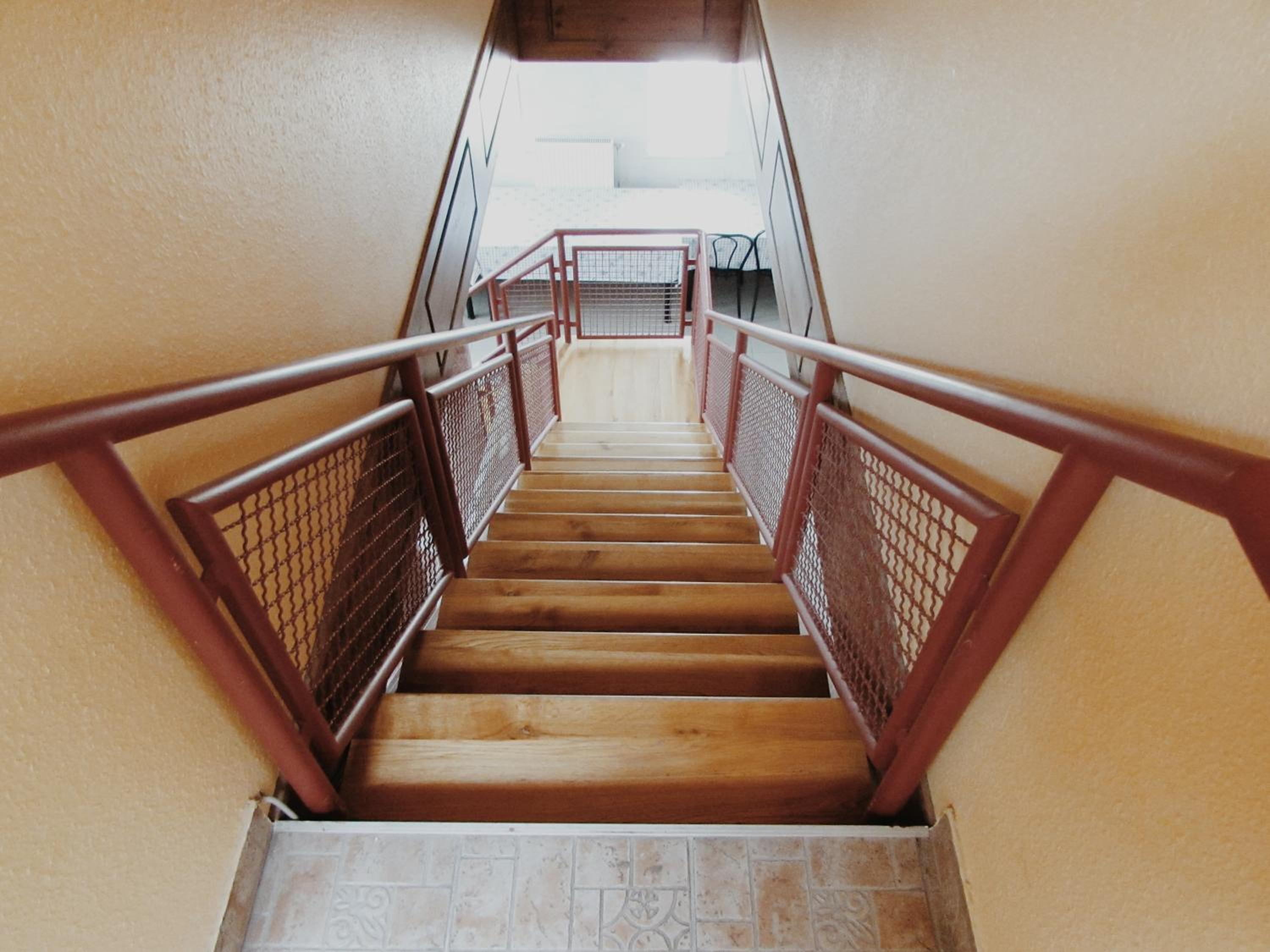 Photo 33