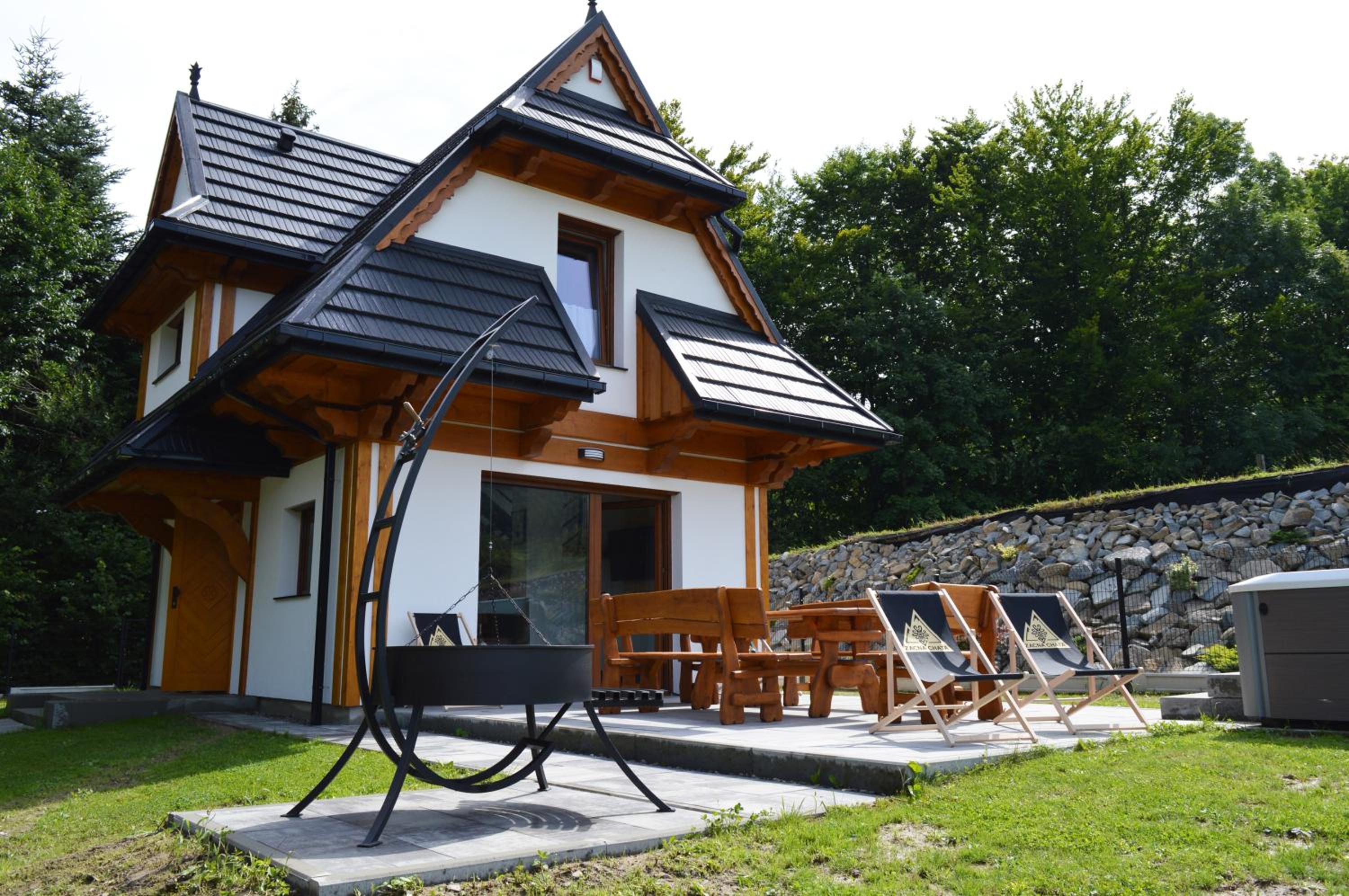 Zacna Chata domek z jacuzzi na wyłączność view 2