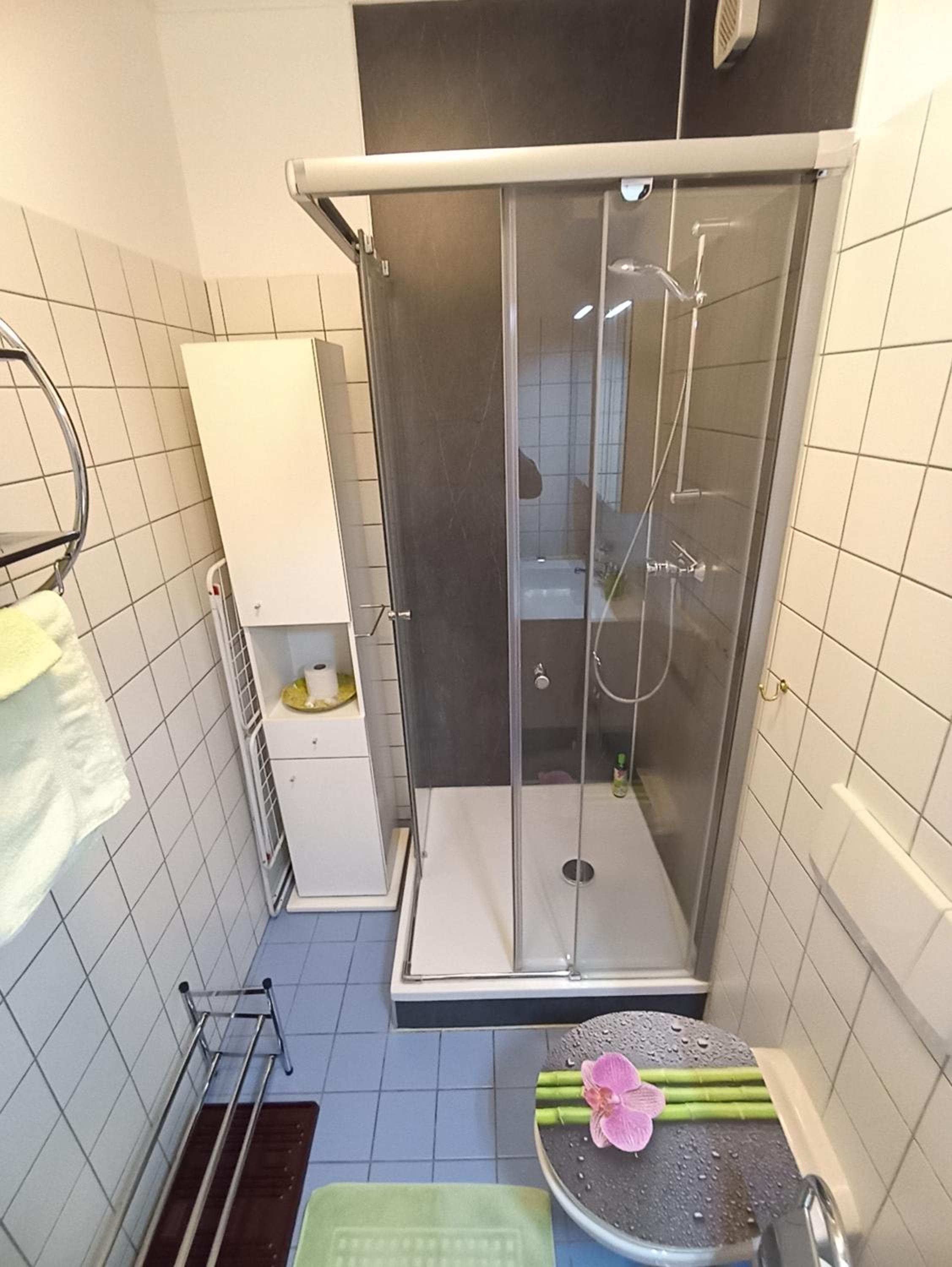 City Apartmentstudio mit Tiefgarage free parking view 5