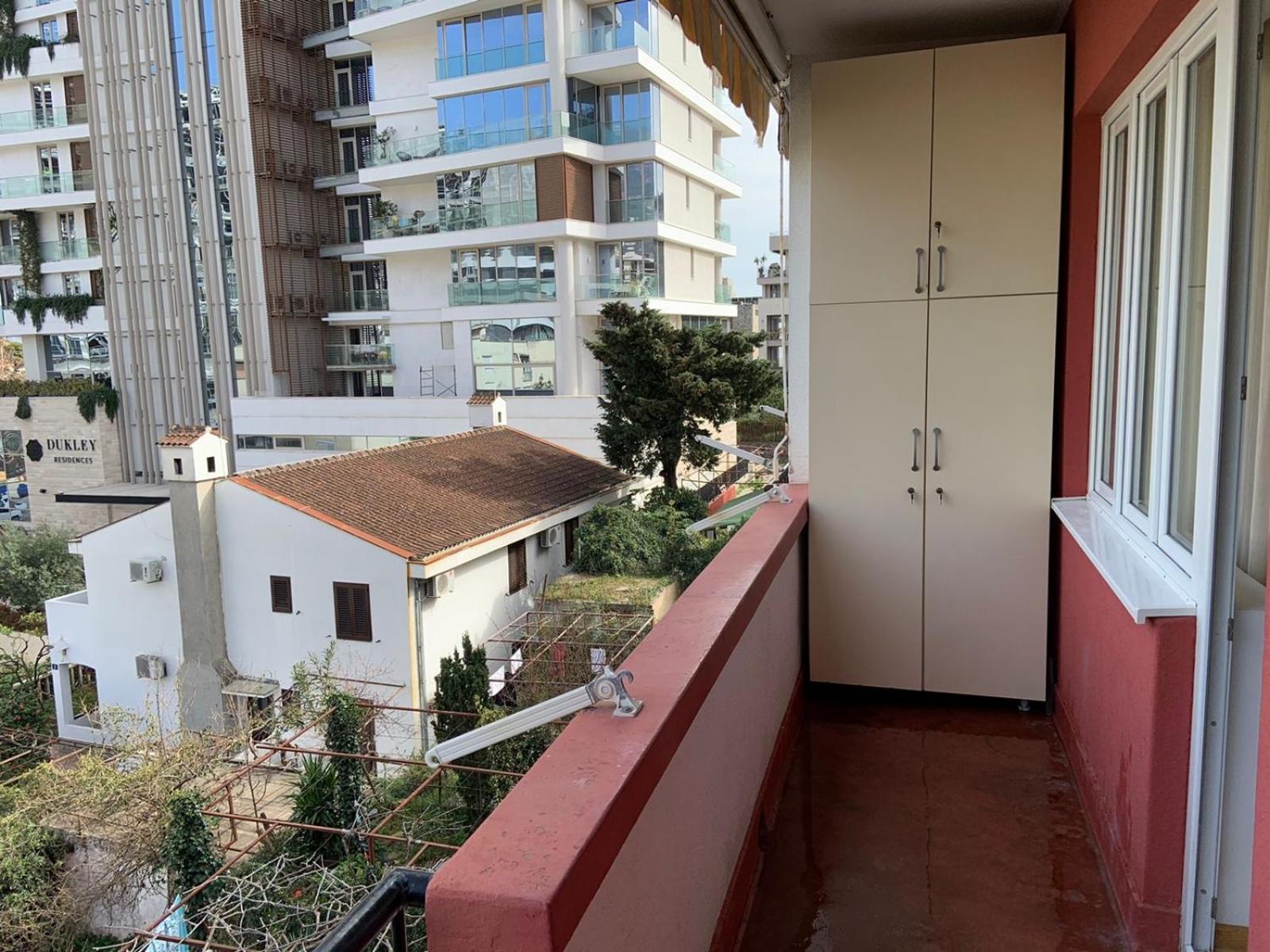 Hotel Alex Apartments - Image 1