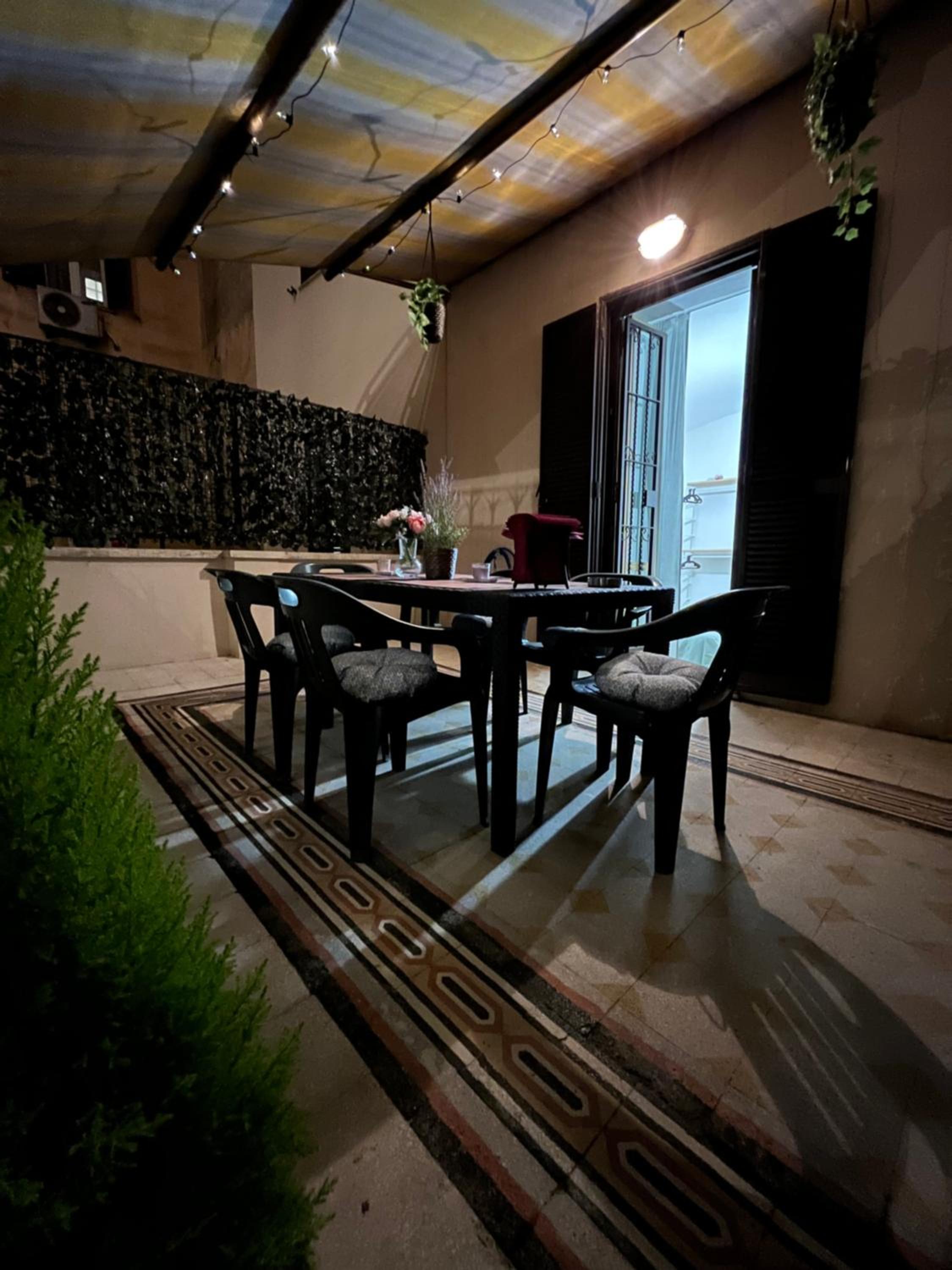 MiRhome Apartment