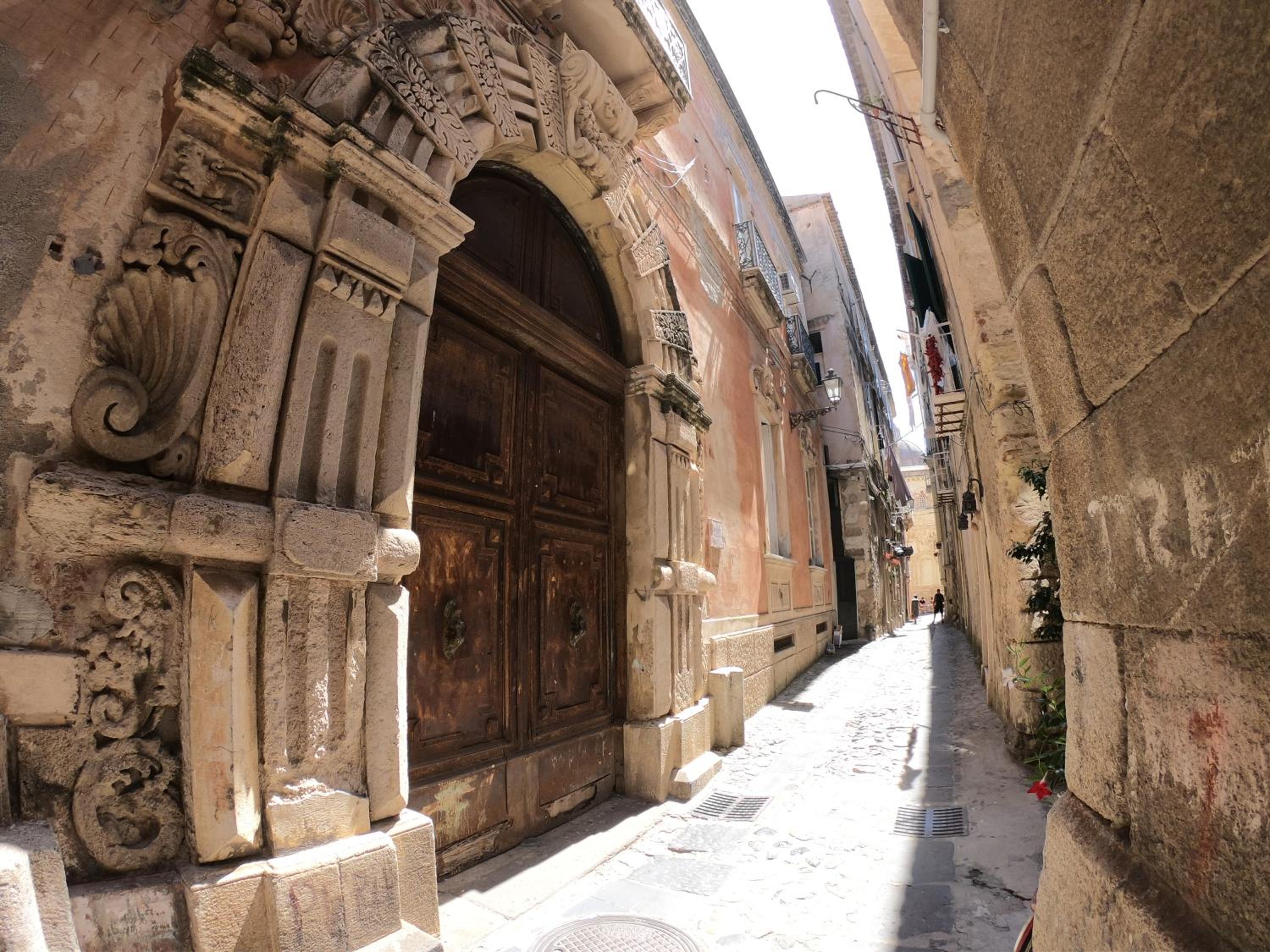 Deus Accomodation photo 4