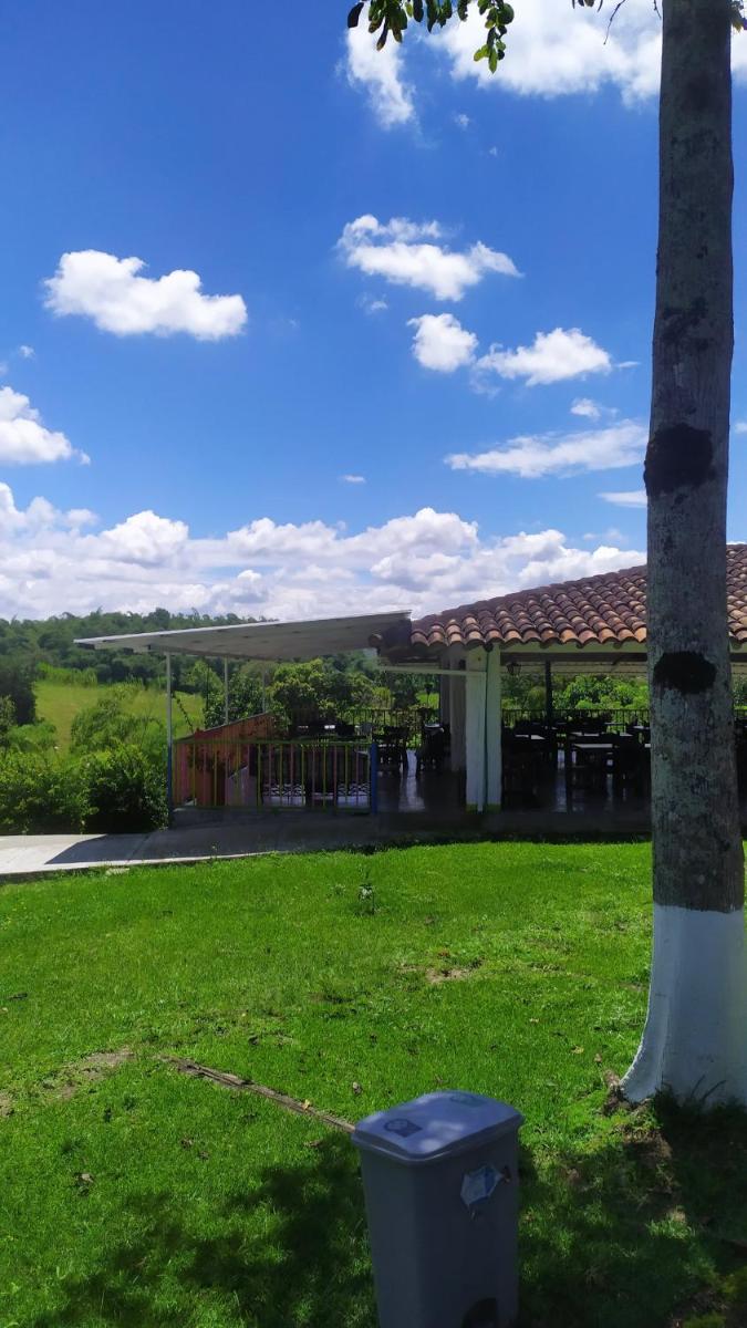 Hotel Campestre Los Nogales