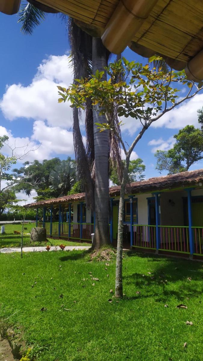 Hotel Campestre Los Nogales