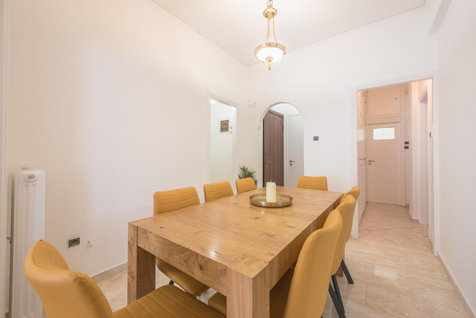Victoria Majestic Suites Apartments
