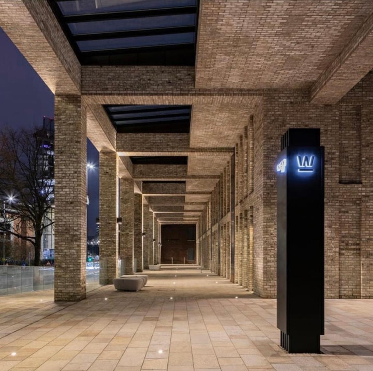 Brand New Luxury Manchester City Centre 2 Bed Apartment Skyline Views view 3