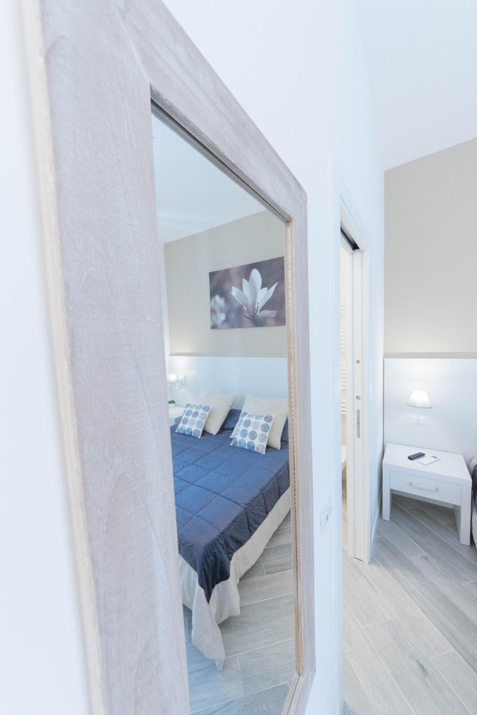 Vantaggio Suites photo 3