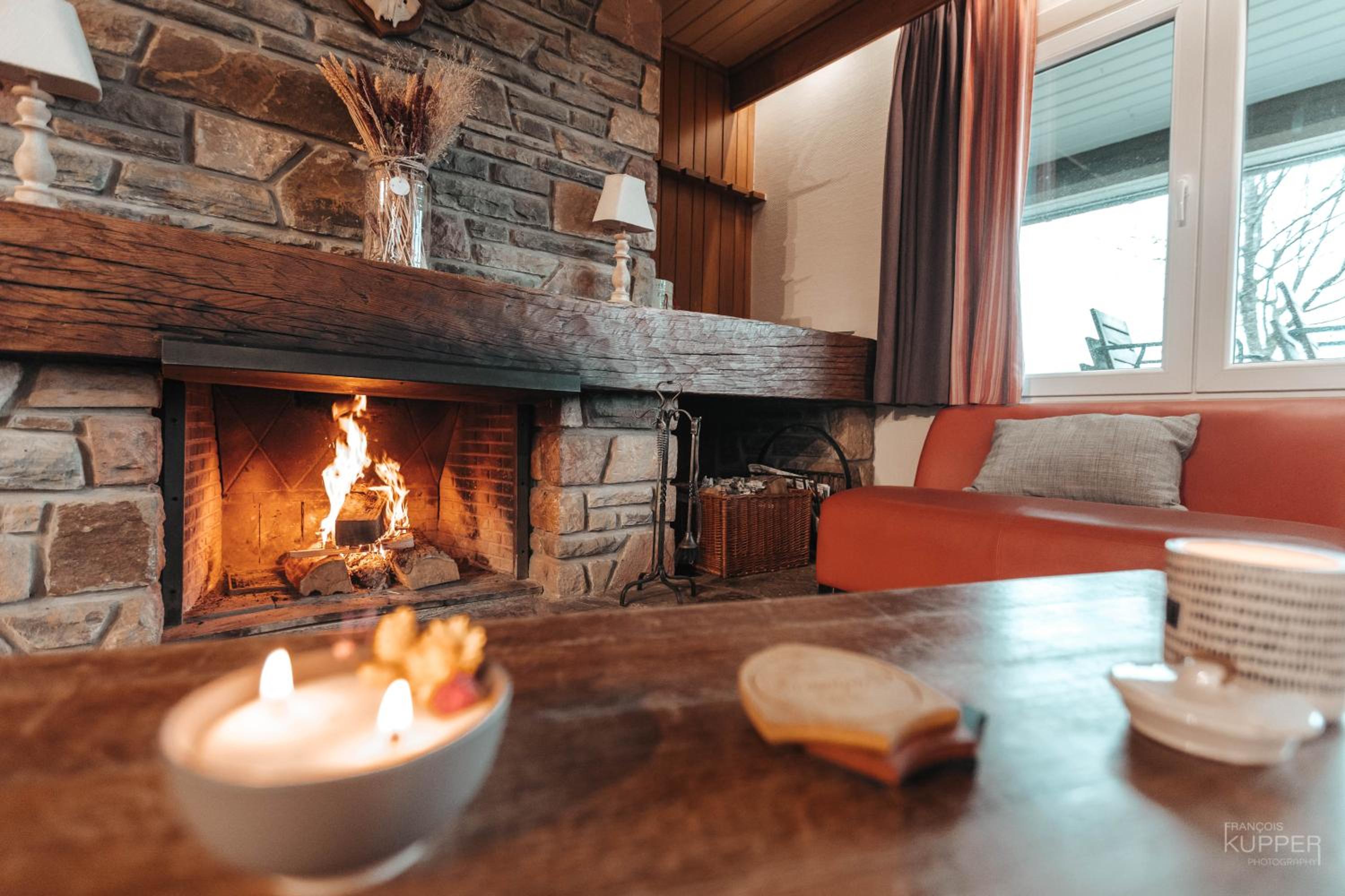 Le Loup Gris - 35 pers - Vue-Wellness, Butgenbach-Malmedy view 2