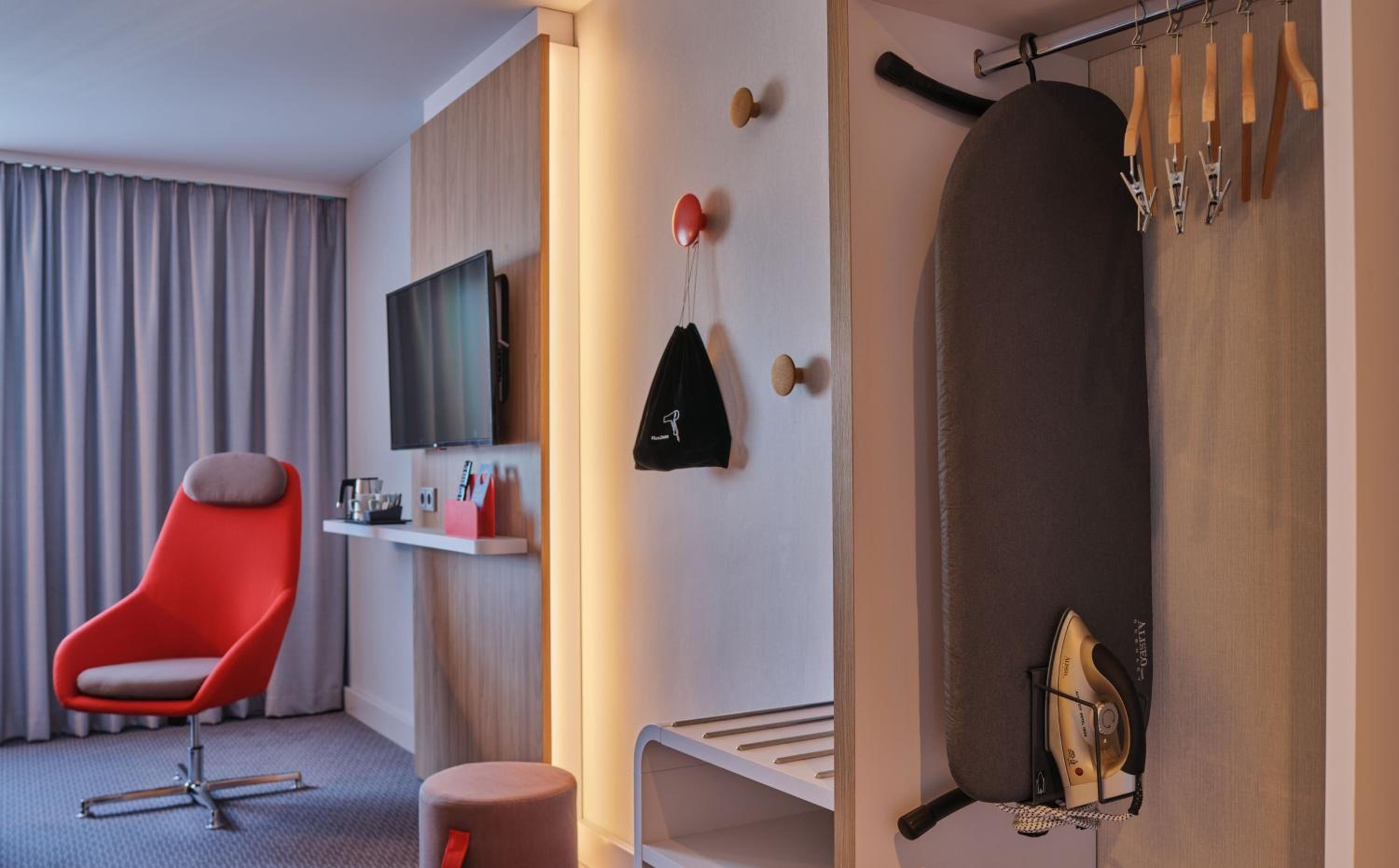 Holiday Inn Express Frankfurt Messe, an IHG Hotel - Property Image 7
