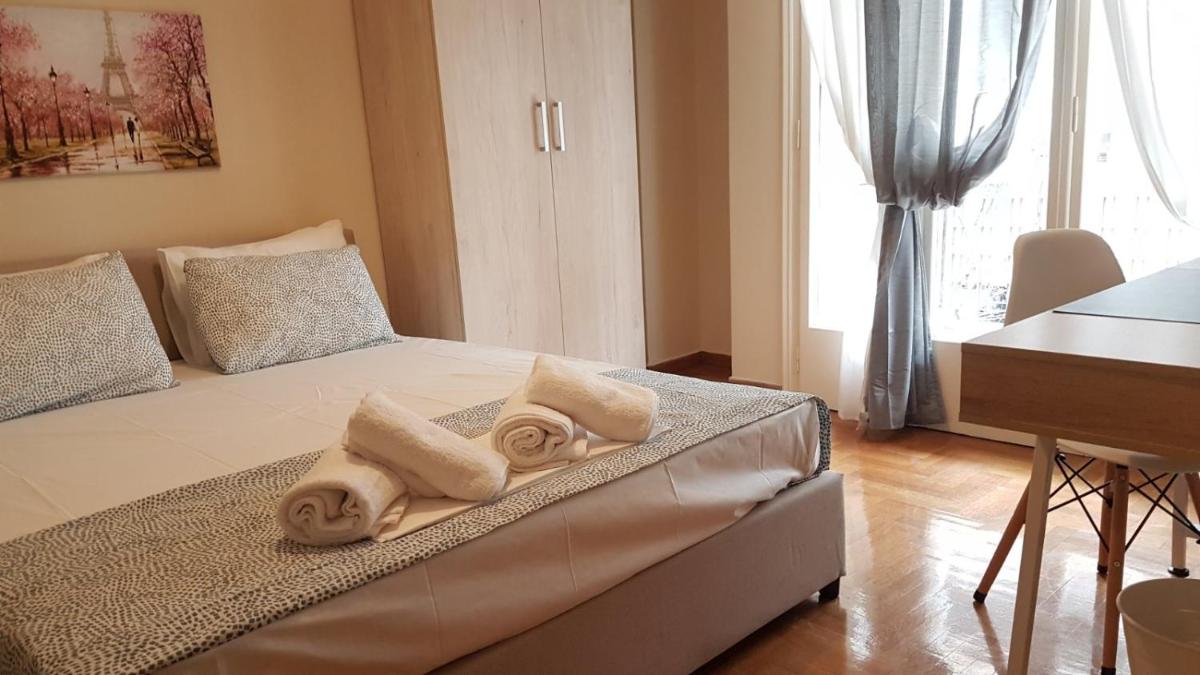 Begonia-Athens Center, 6 BD, 2.5 BATH