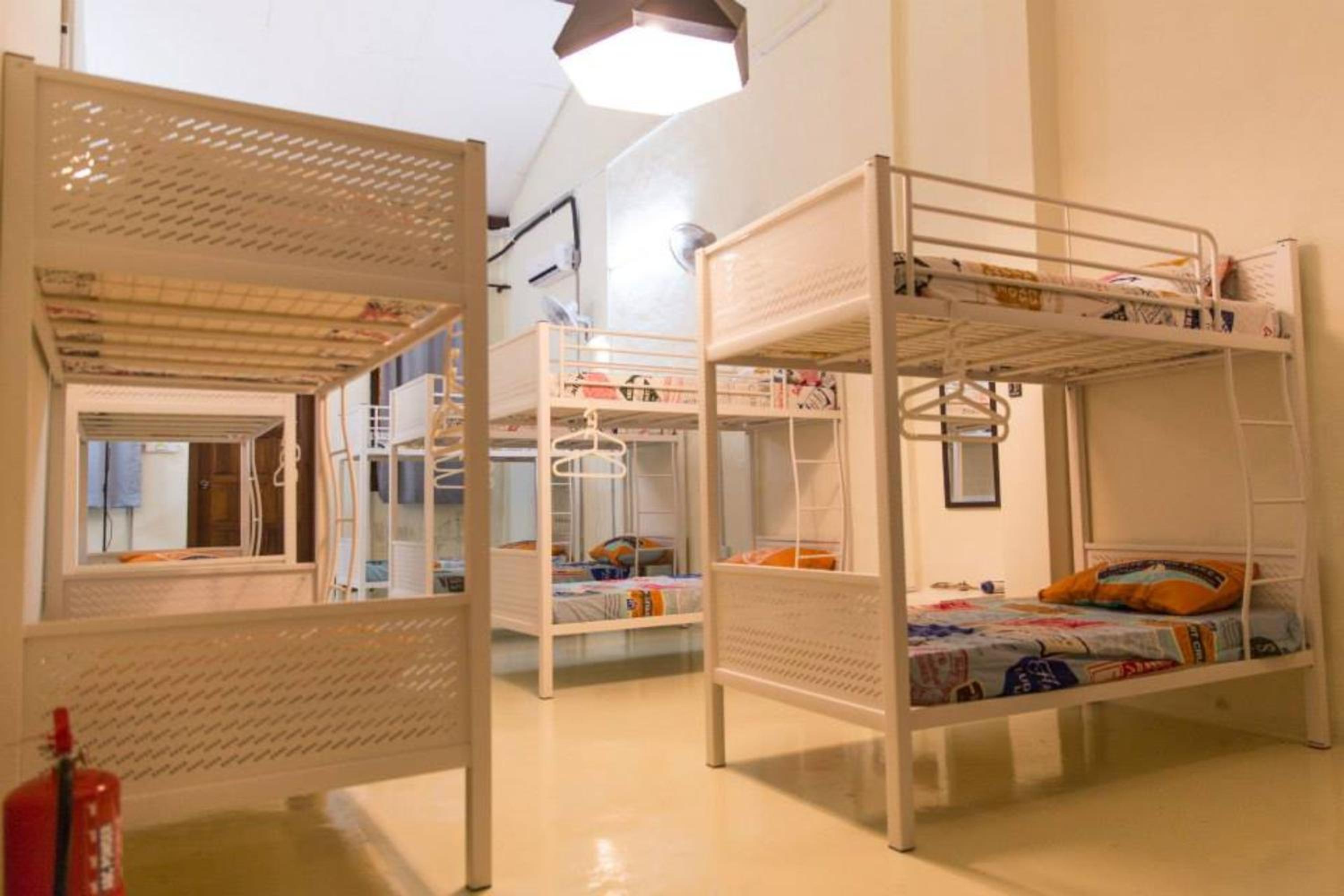 Vloft Backpackers Hostel photo 1