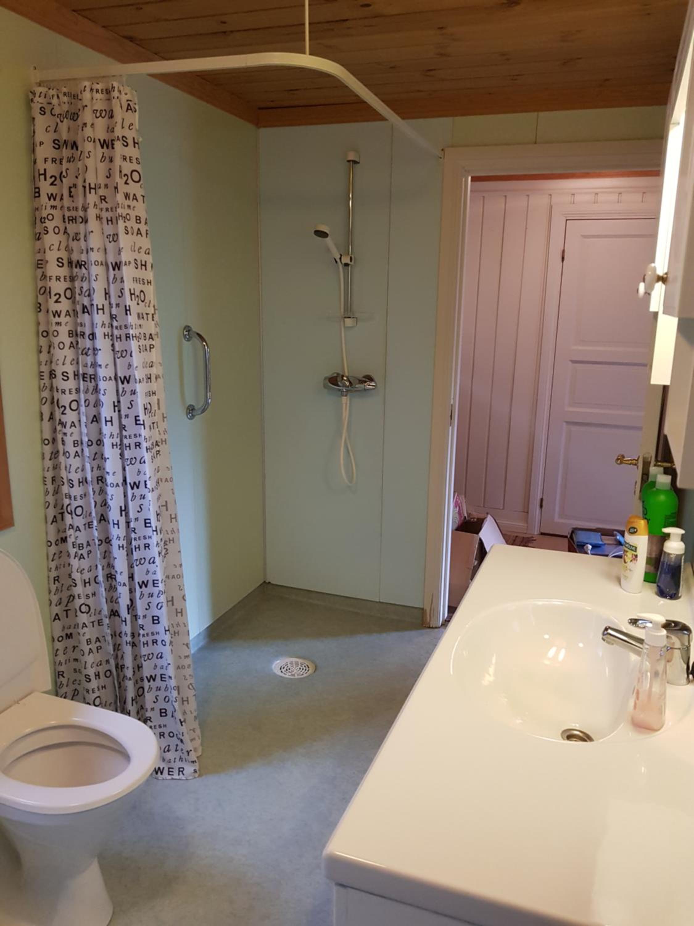 Photo 10