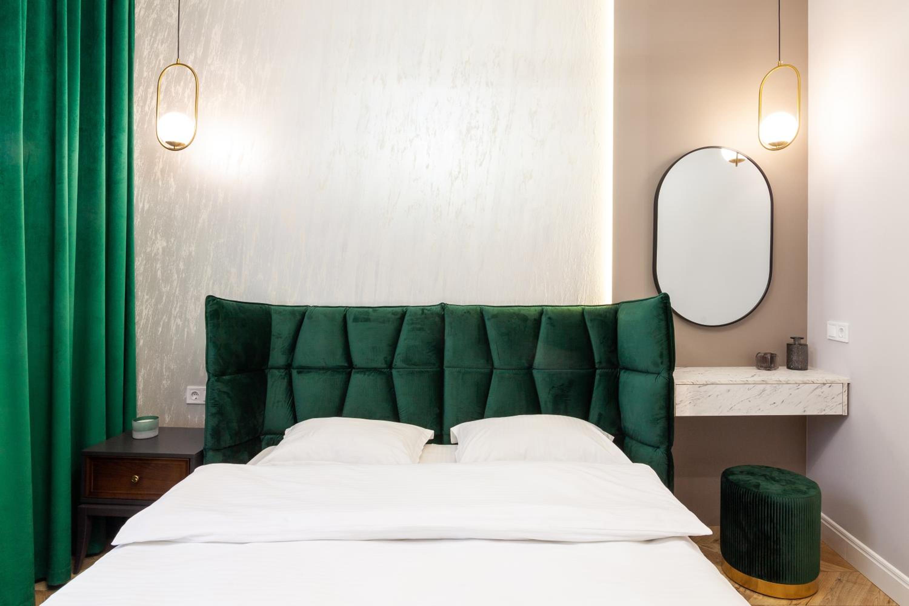 LEOGRAND Apartments on Horodotska 45 view 4