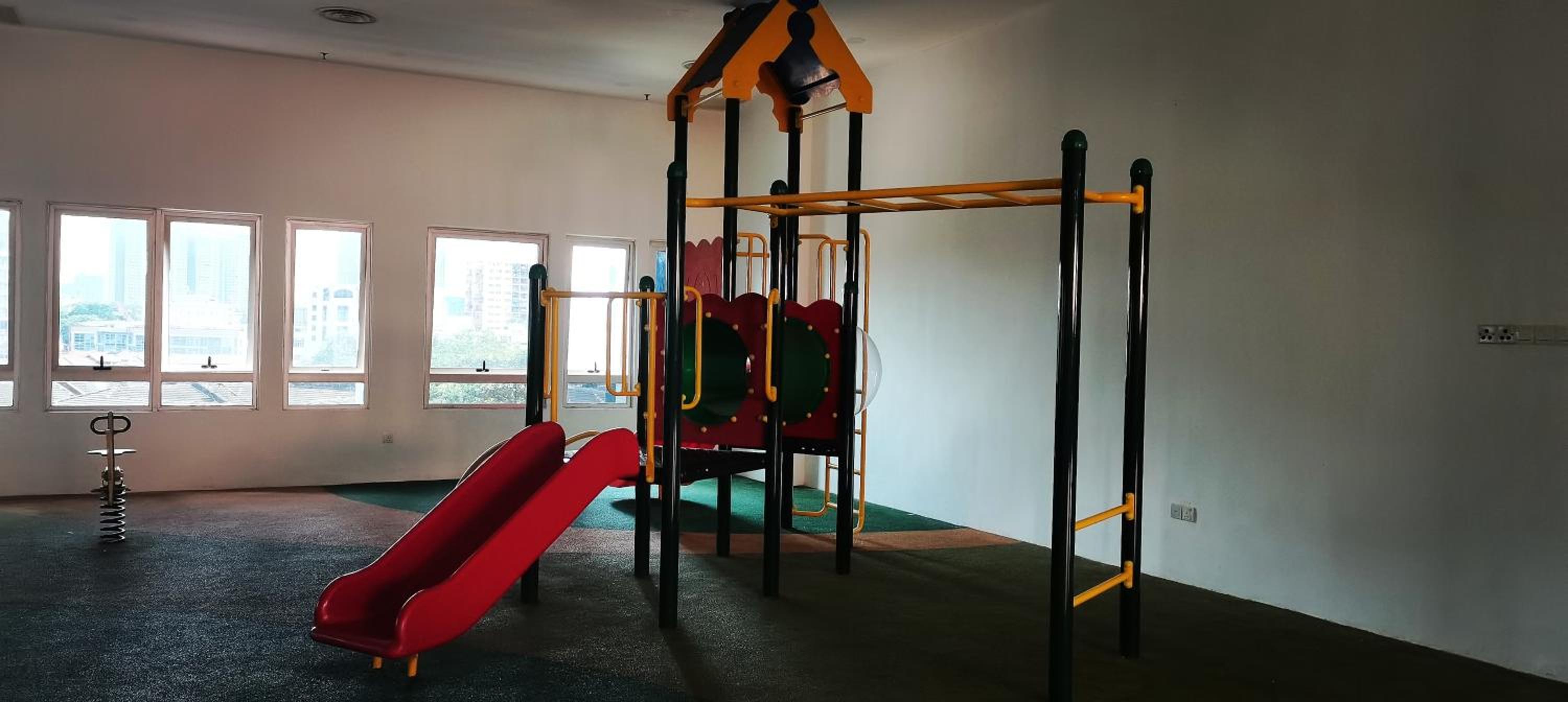 Cozy Forest Themed Homestay 4 Bedroom (max 12pax)