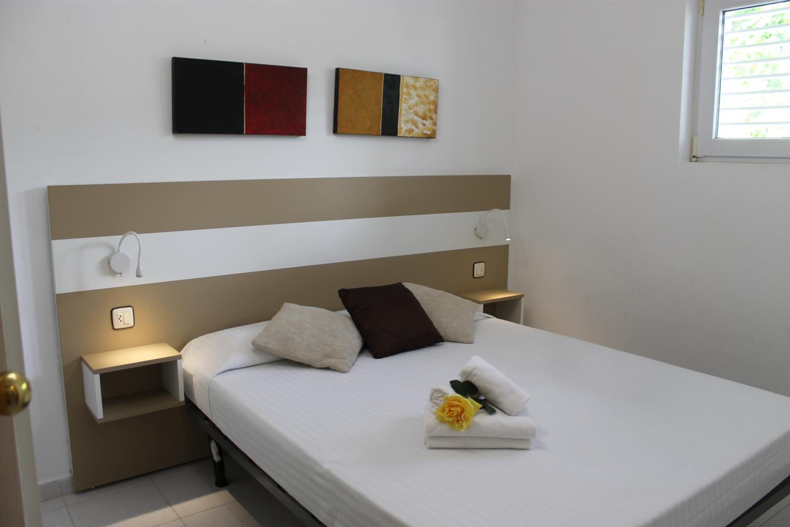 Agi Residencial Almadraba