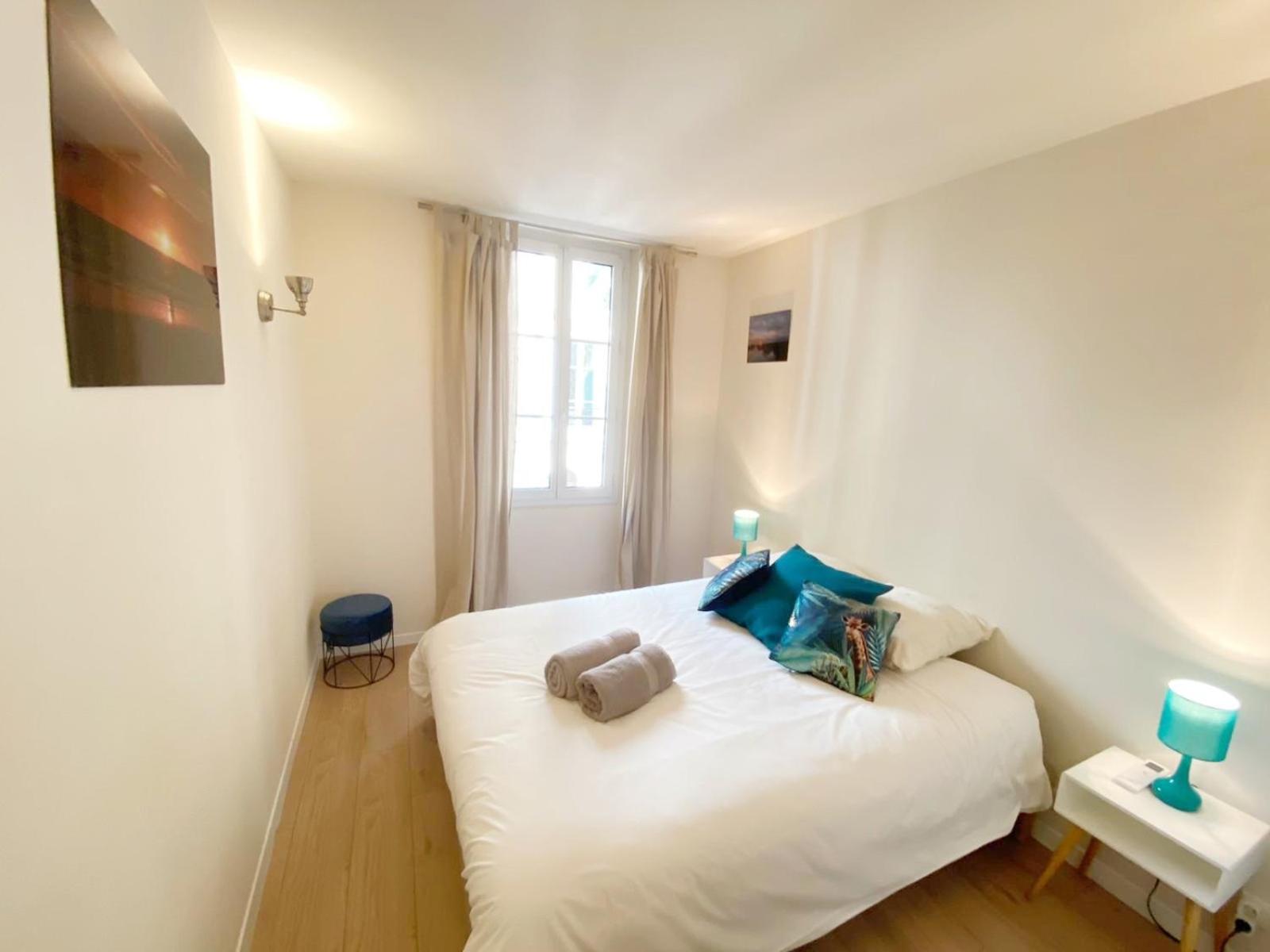 2 bedrooms 2 bathrooms 1 min Palais & beaches photo 3