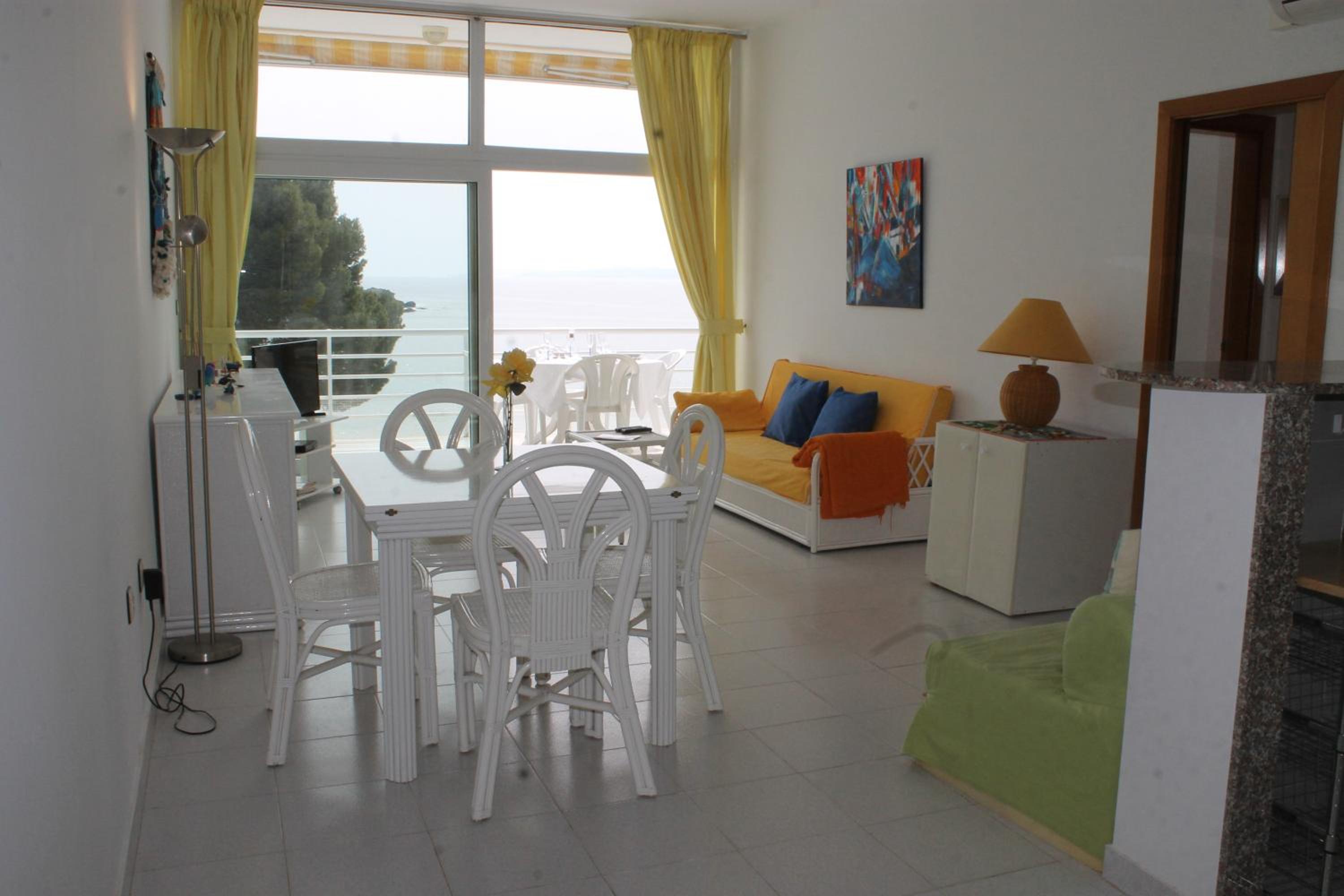Agi Residencial Almadraba