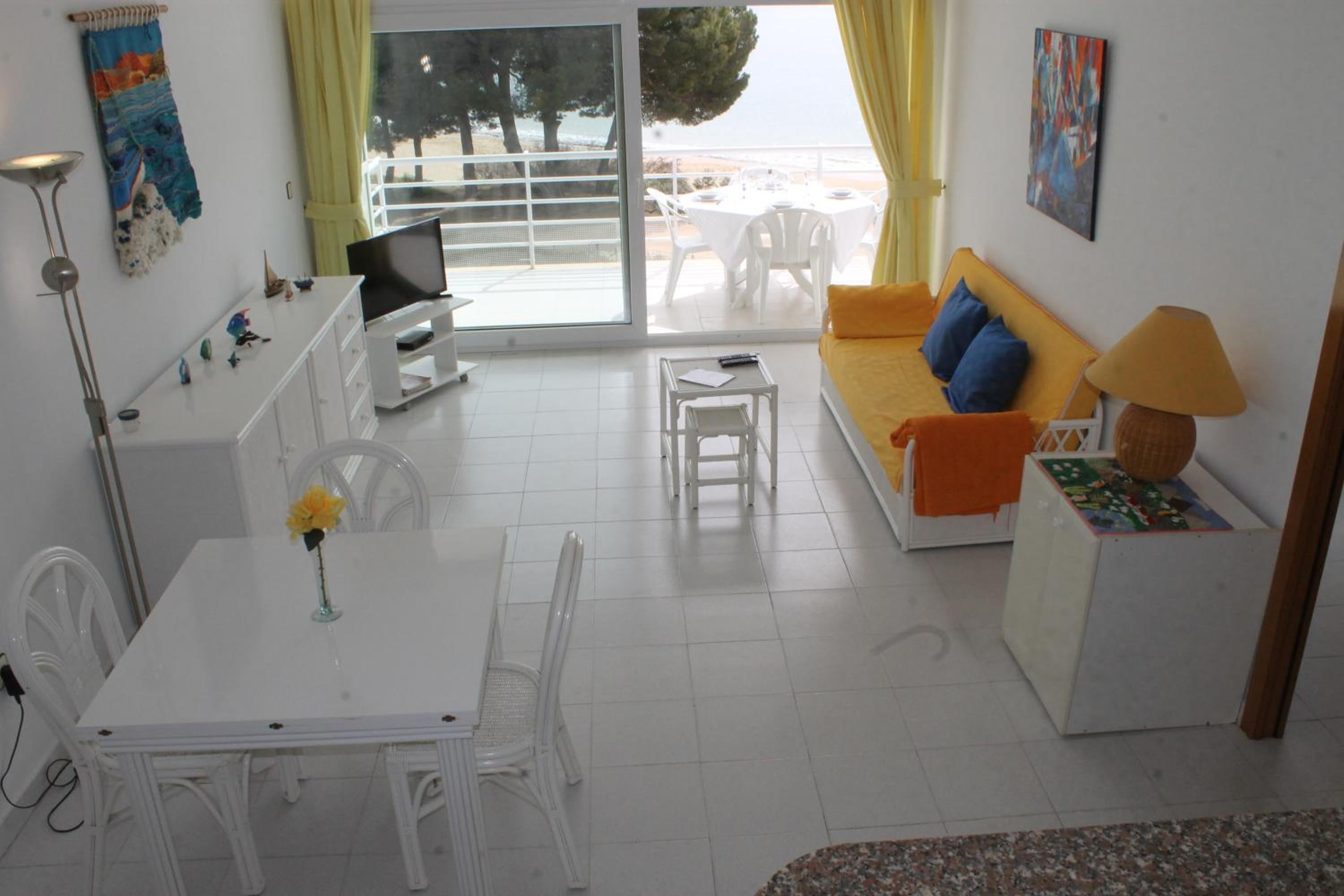 Agi Residencial Almadraba