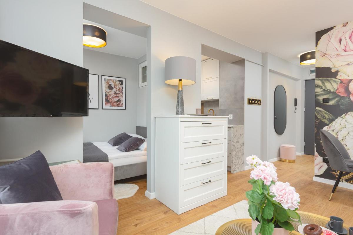 City Center Apartment near the Vistula by Renters view 5