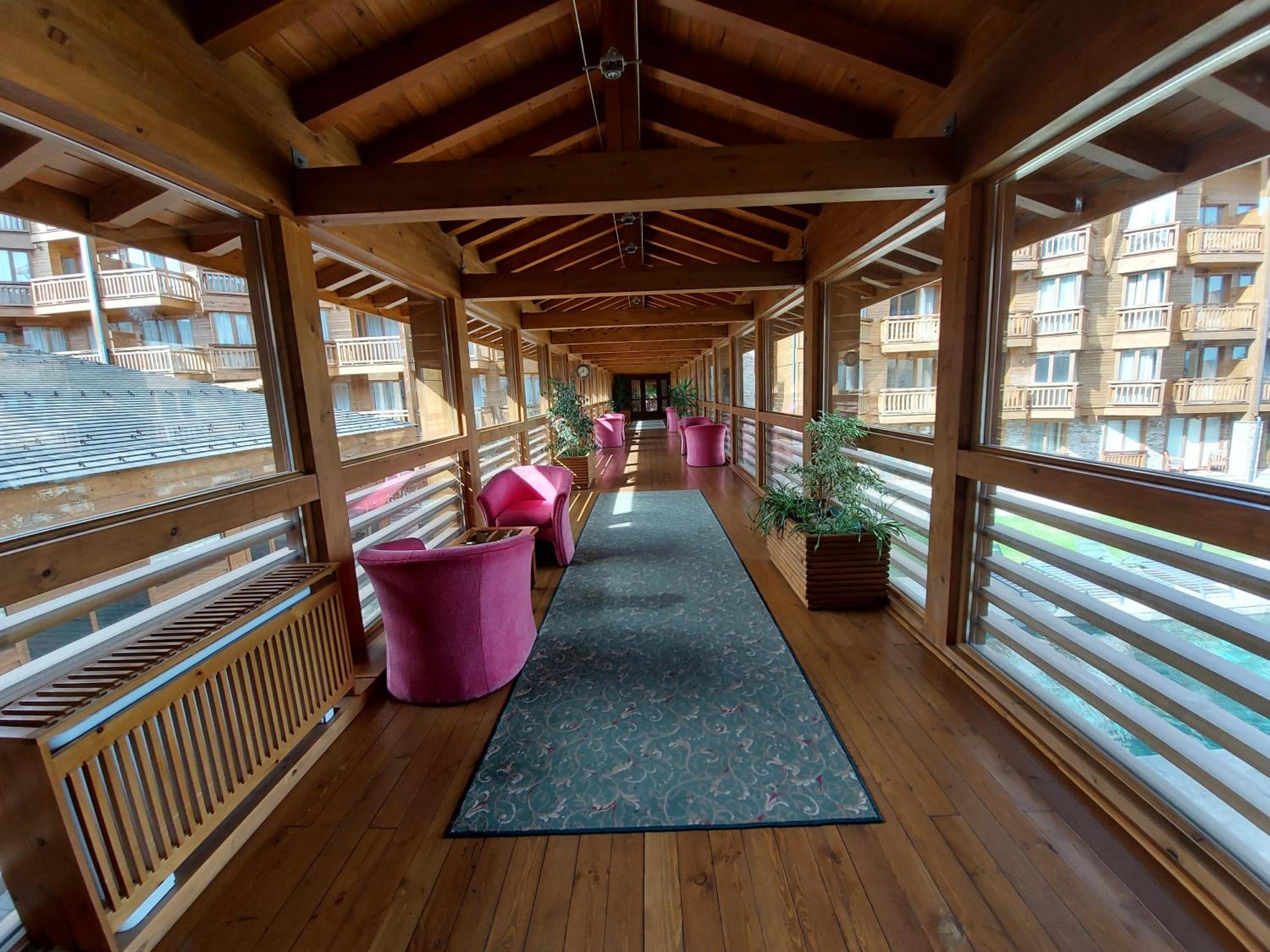 Airy Studio Pirin Golf Aparthotel SPA H2A92 view 4