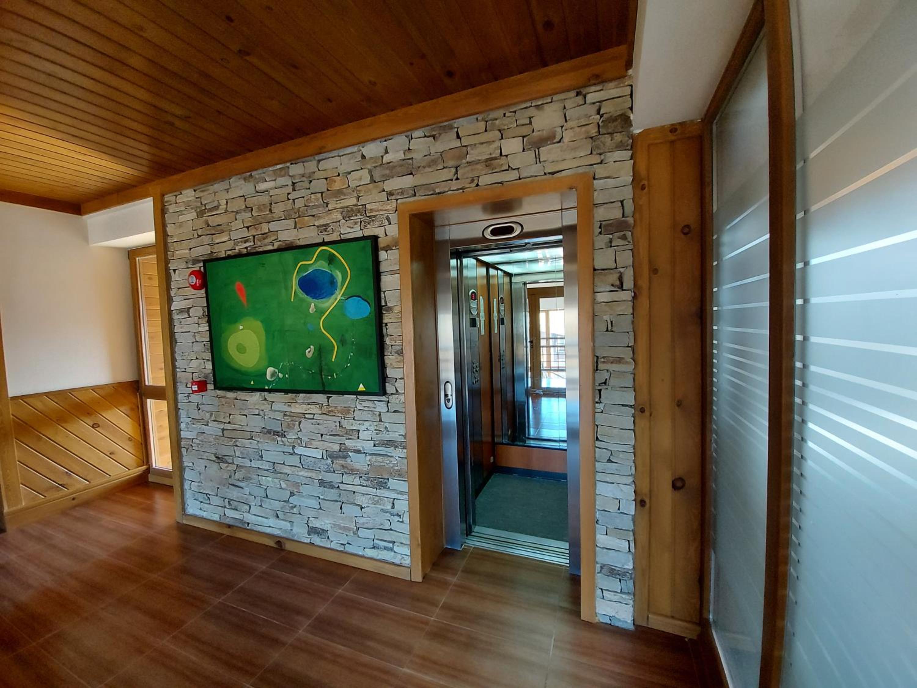 Airy Studio Pirin Golf Aparthotel SPA H2A92 view 5