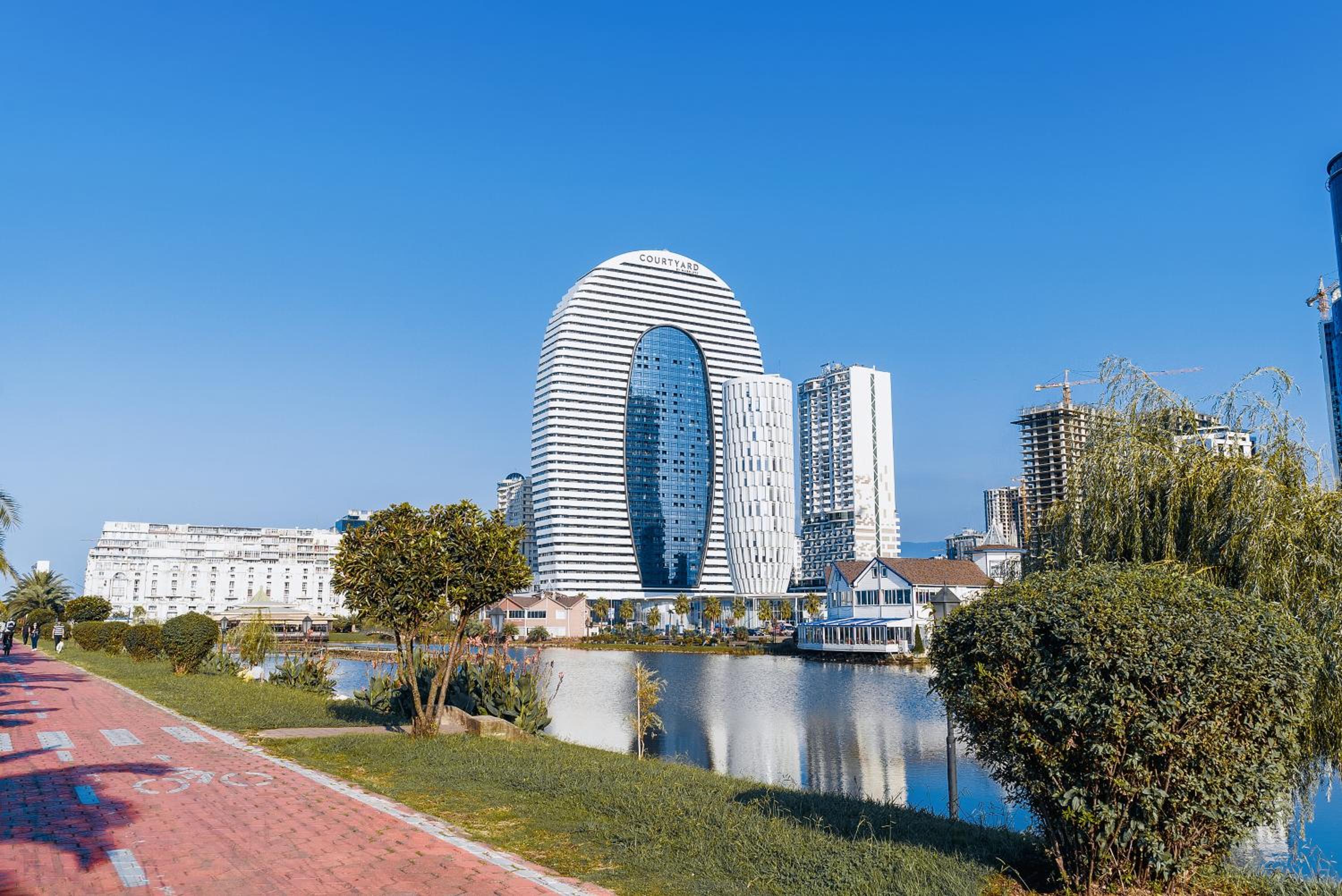 Onyx Palace DeLux view 3