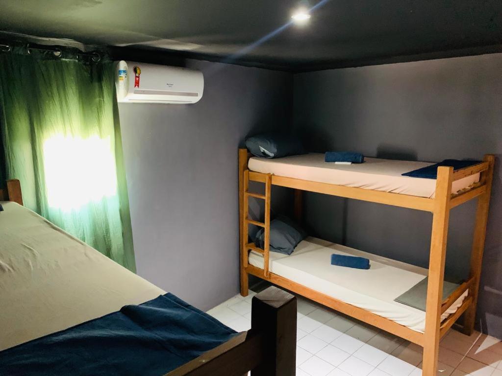 Reef Hostel & Pousada