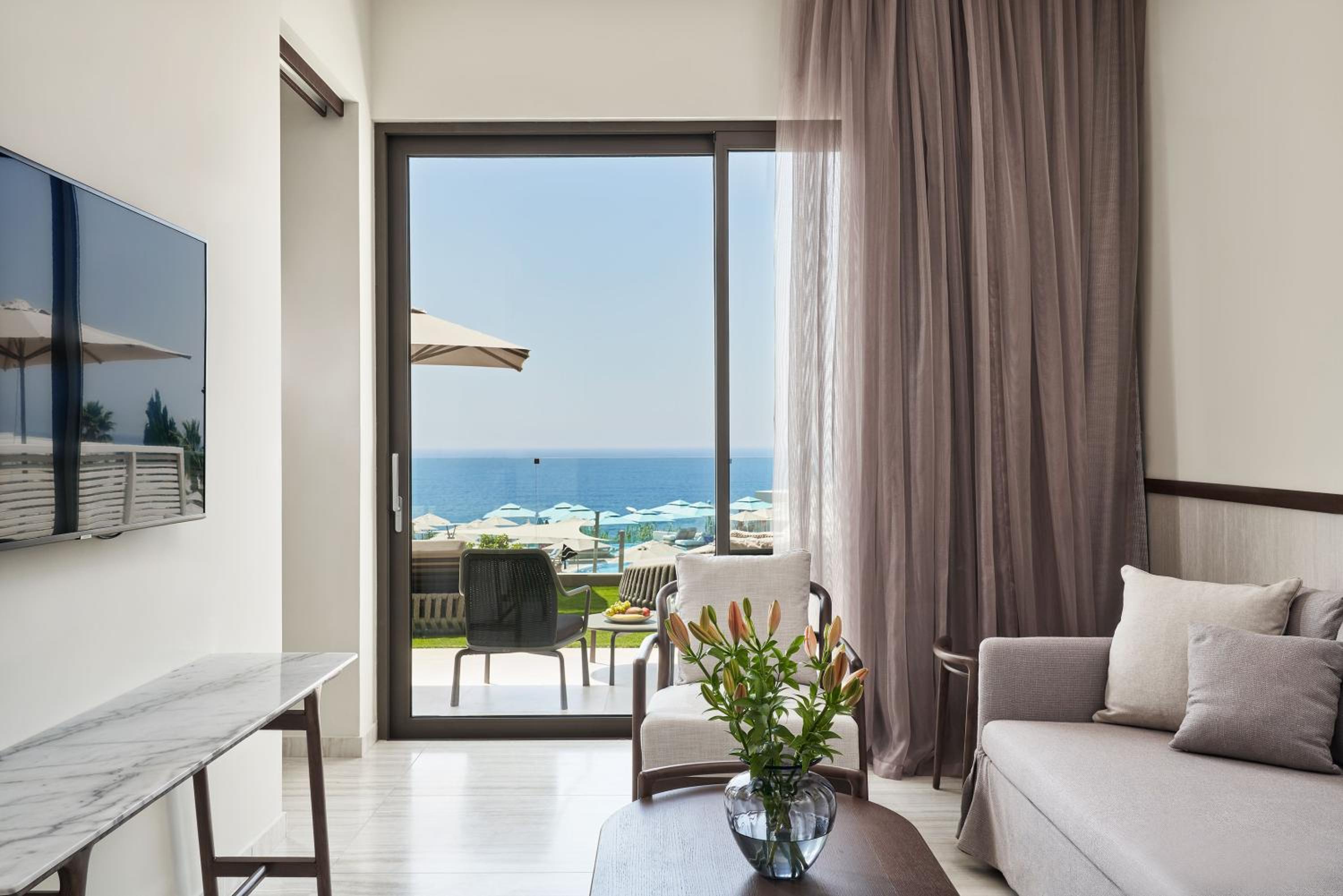 Mare Paphos