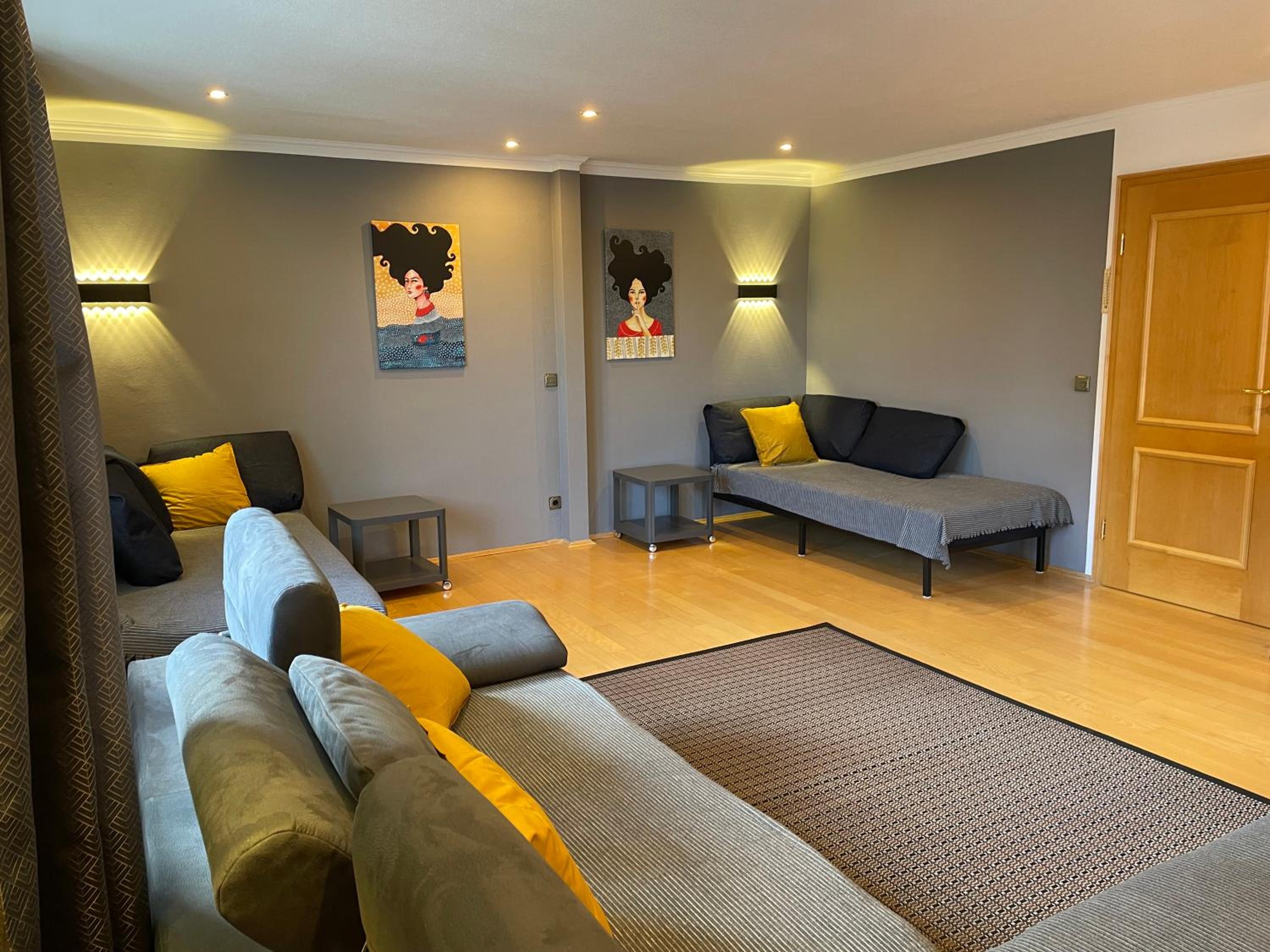 Pino24 Ferienwohnungen mit Pool und Sauna