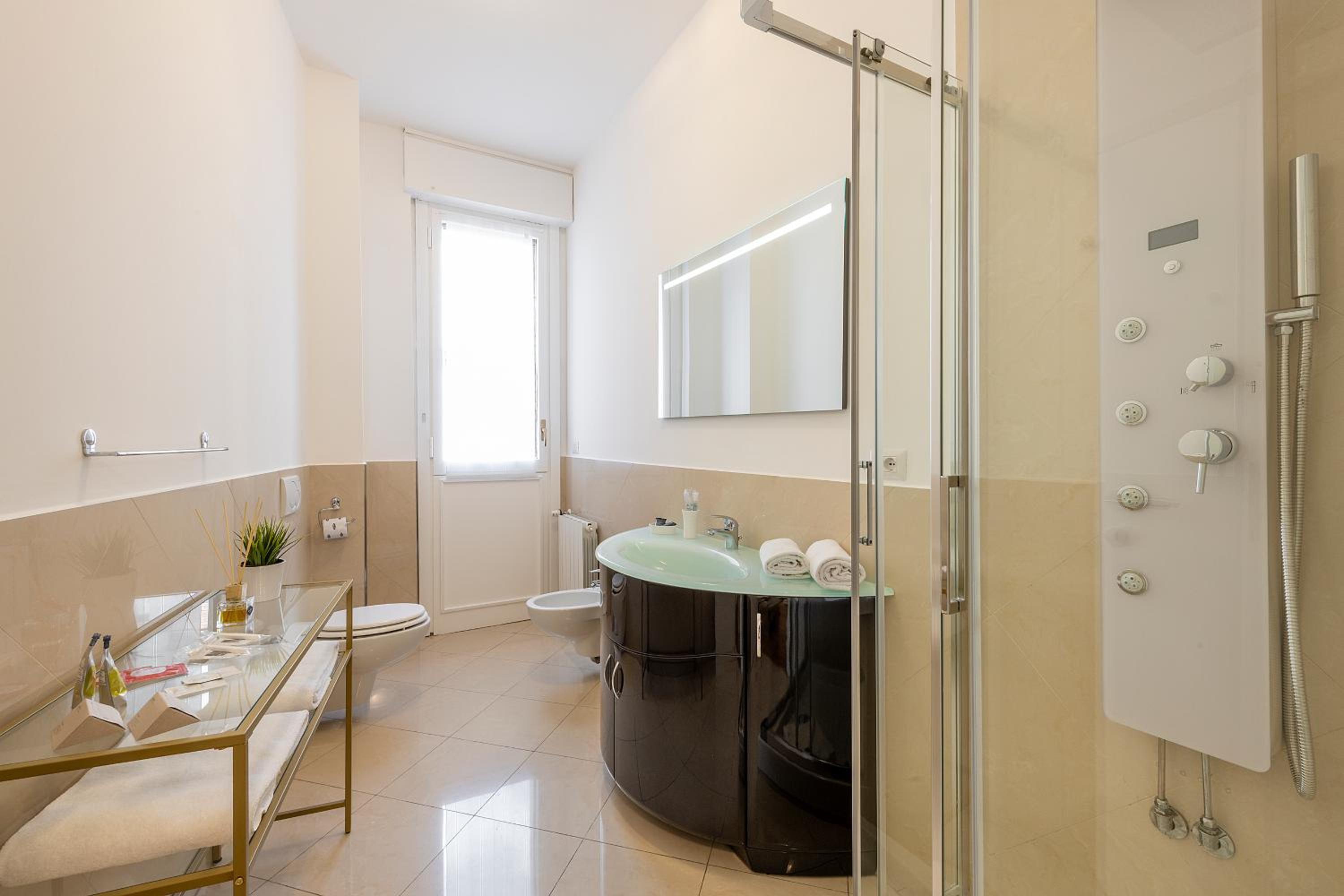 Milan Royal Suites - Centro Cadorna