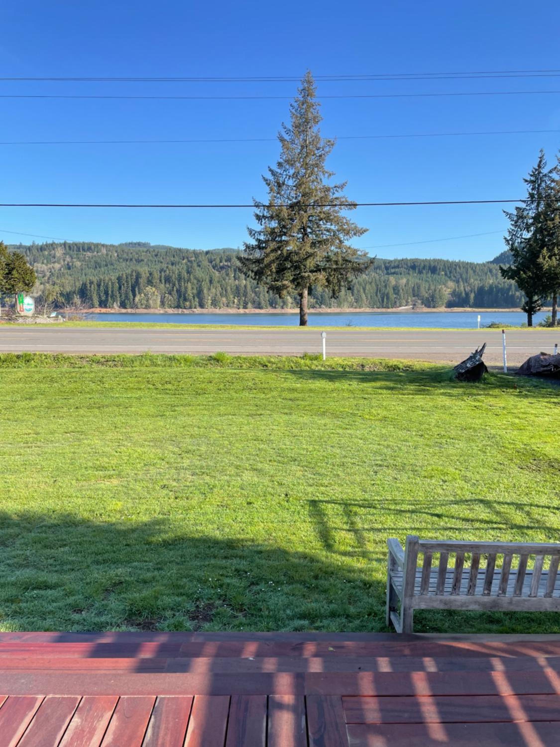 Foster Lake Inn