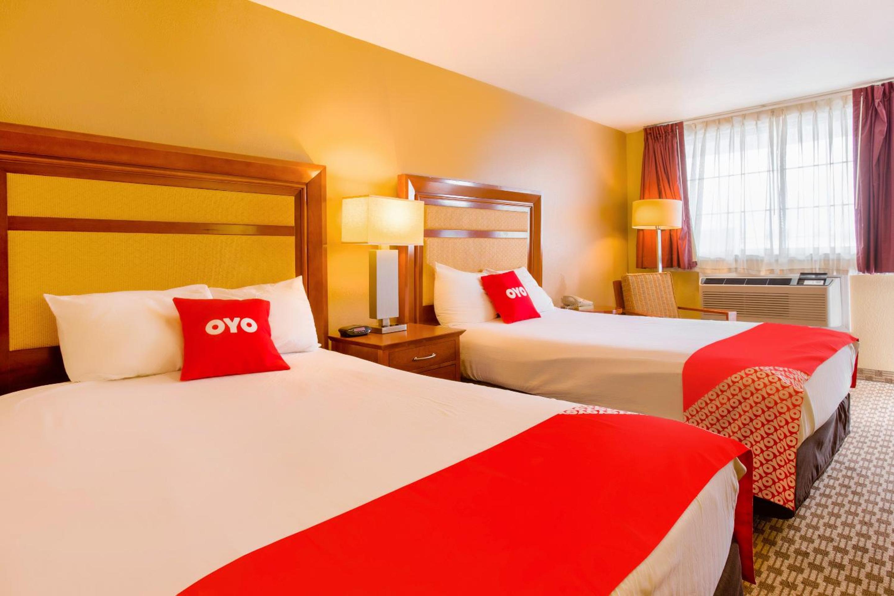 OYO Hotel Lebanon MO I-44
