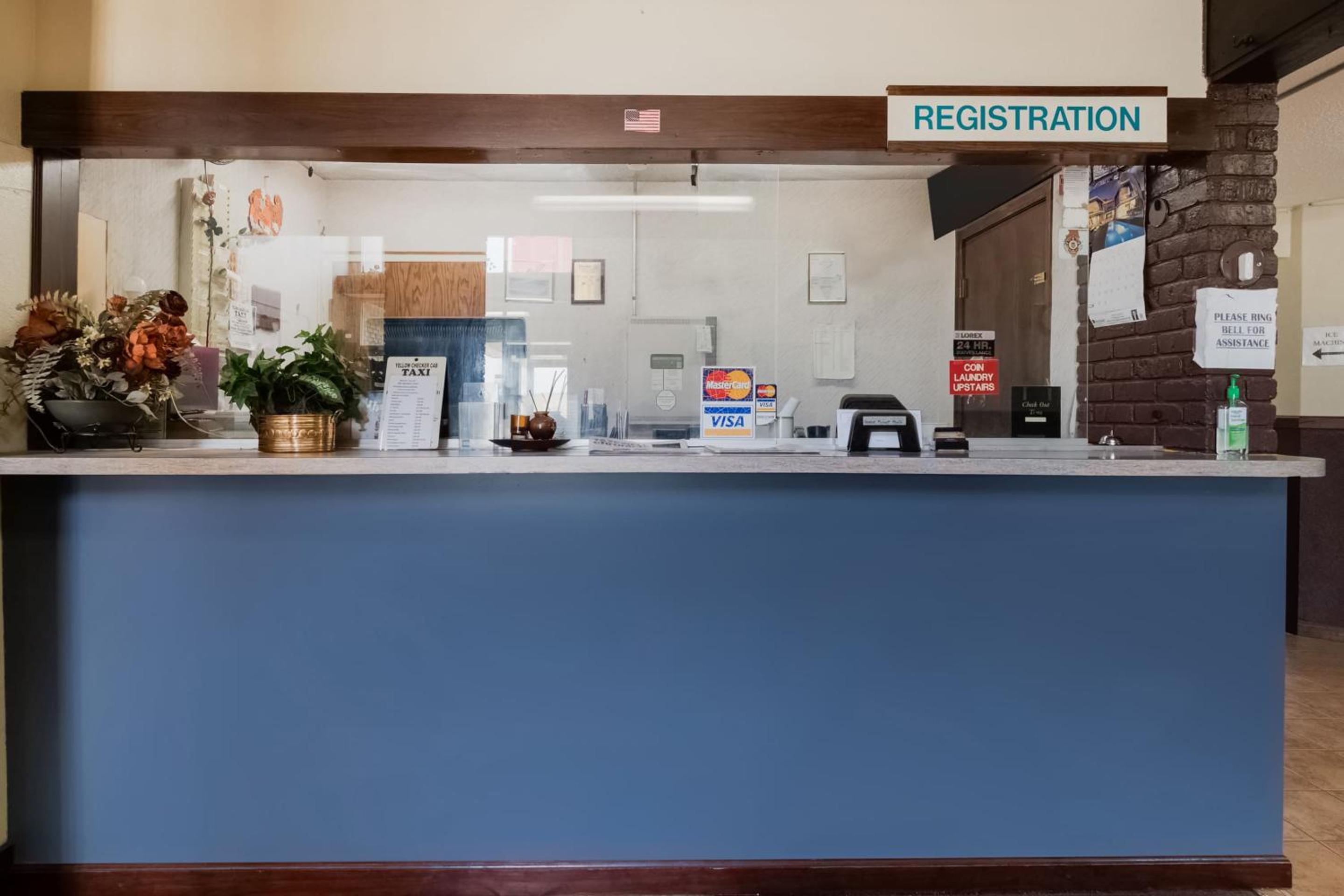 OYO Hotel Morton East Peoria I-74