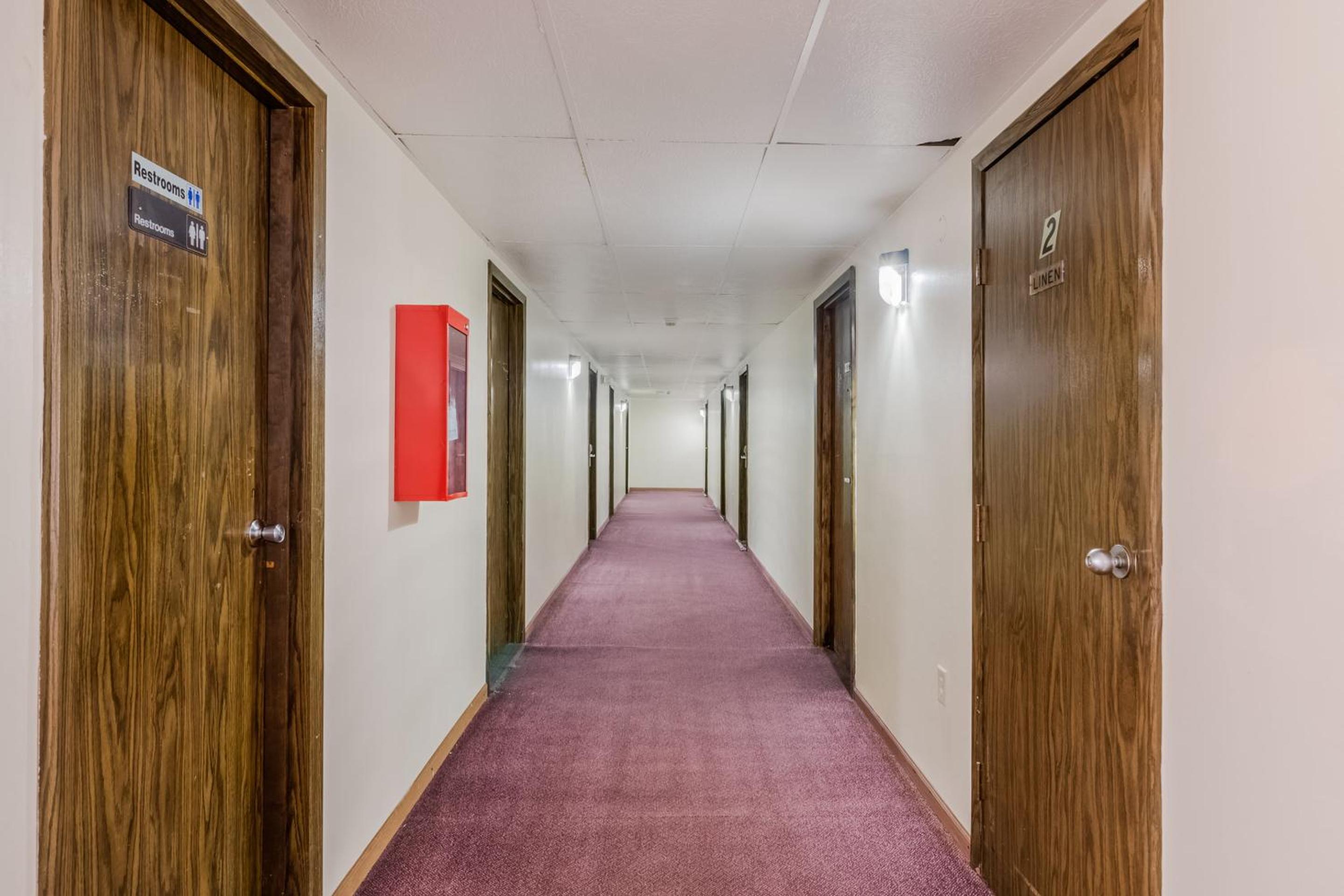 OYO Hotel Morton East Peoria I-74