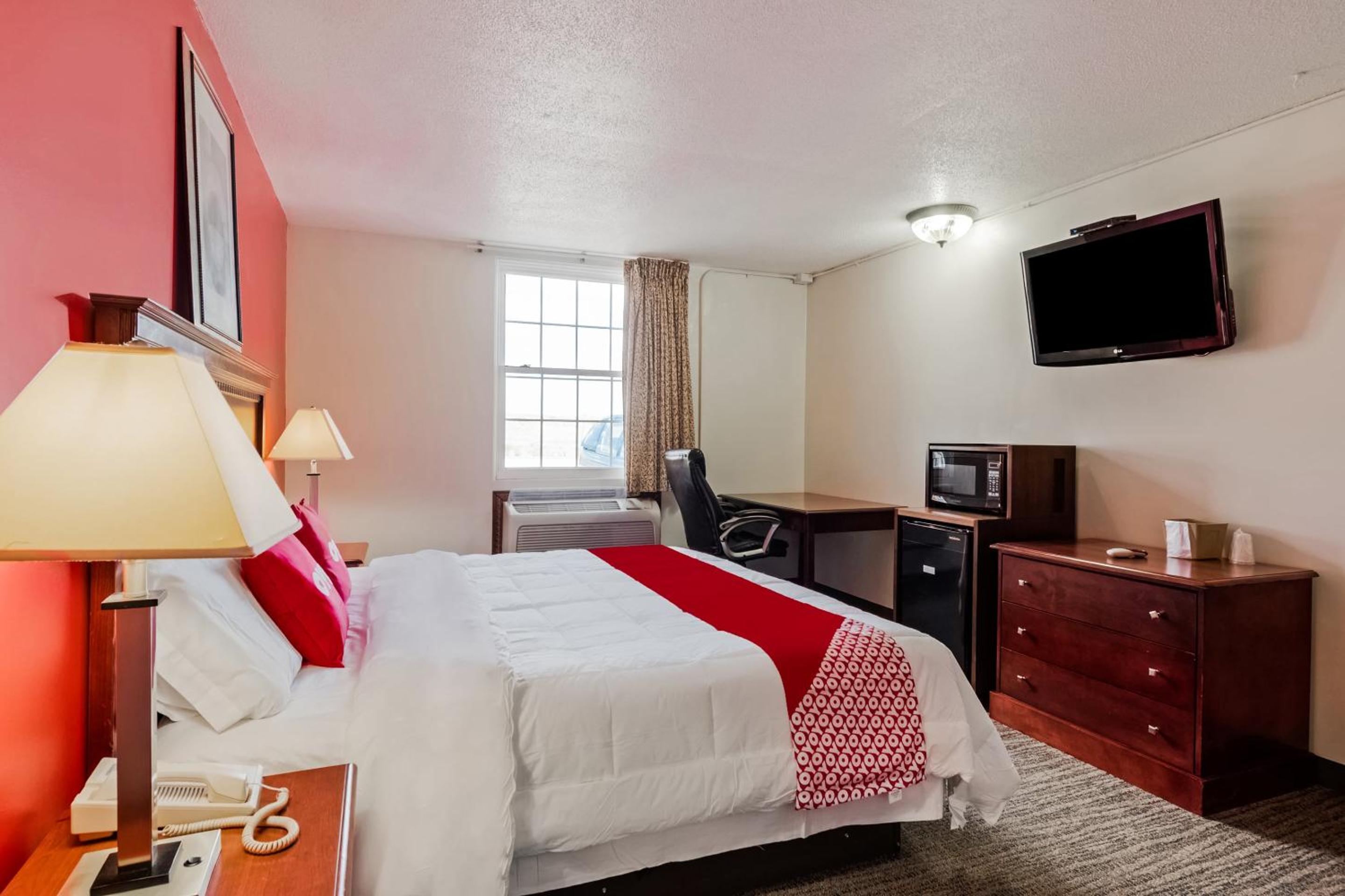 OYO Hotel Morton East Peoria I-74