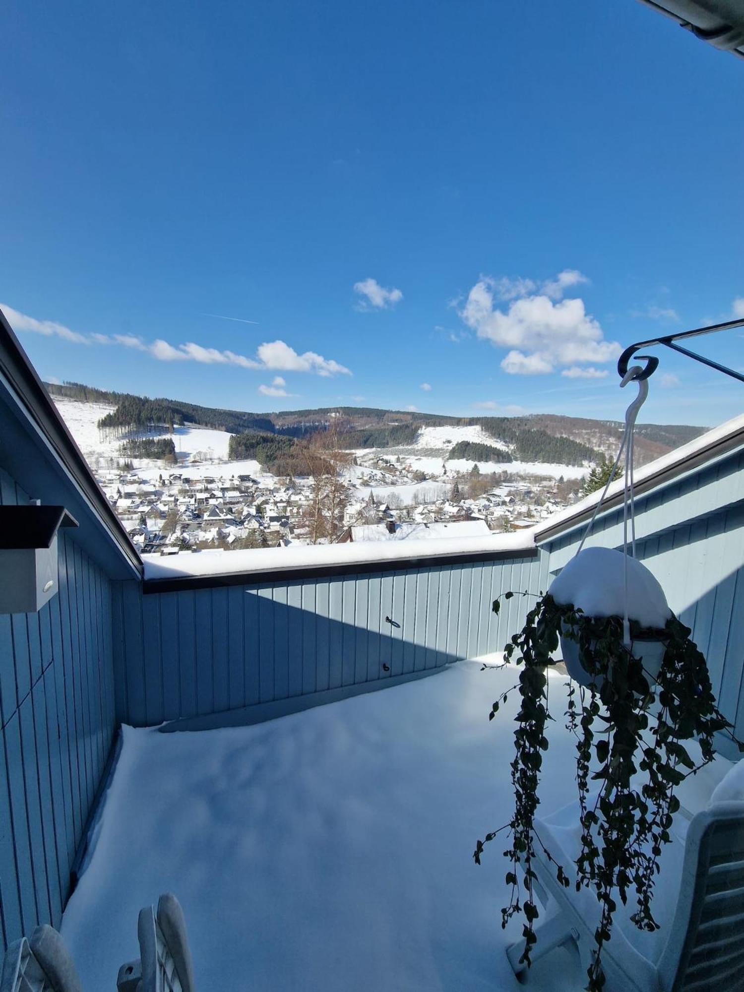 Ferienwohnung An der Spitze en Winterberg — balance & terrace