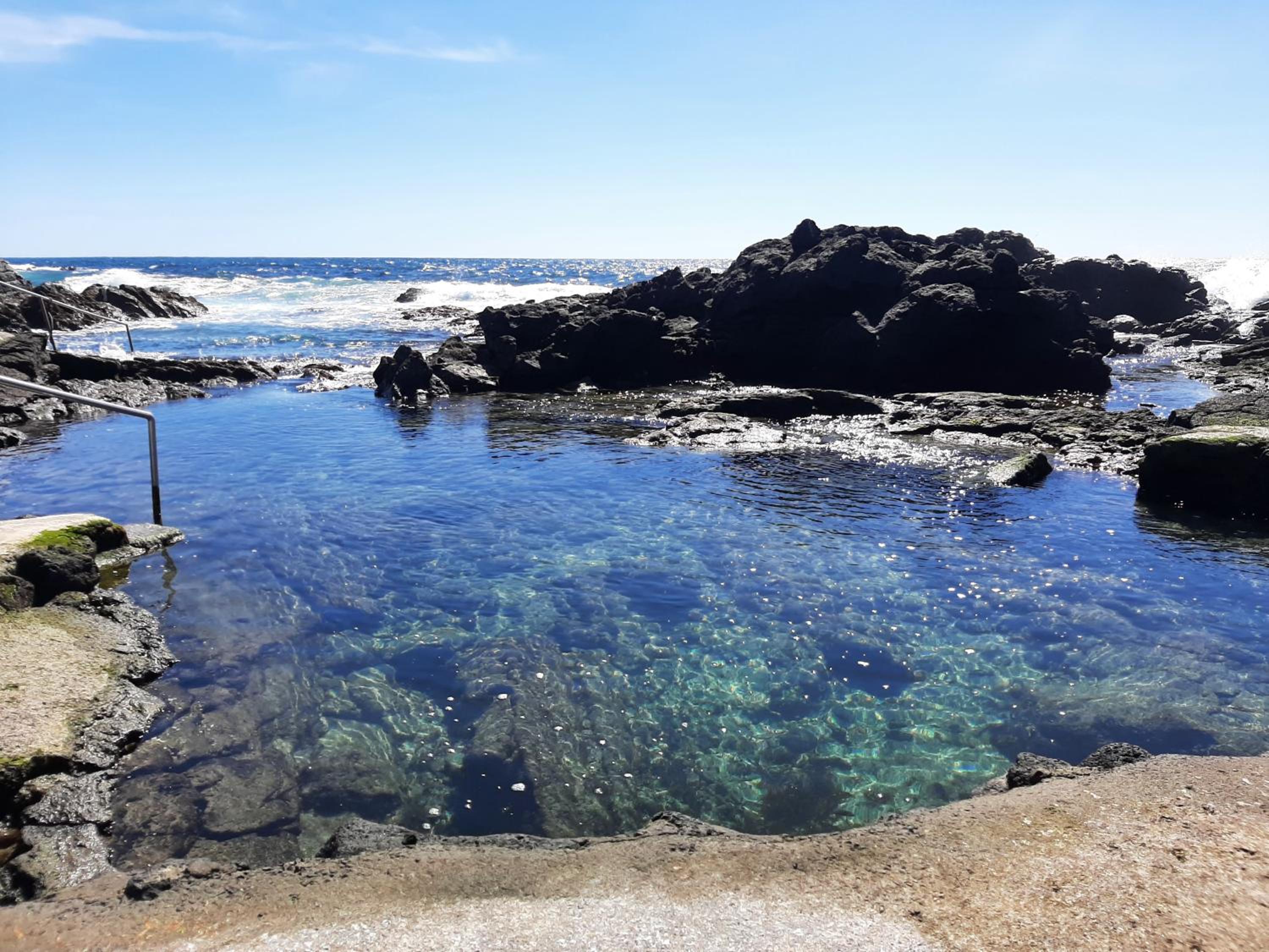 Vila Nikau - Garden by the Sea view 2