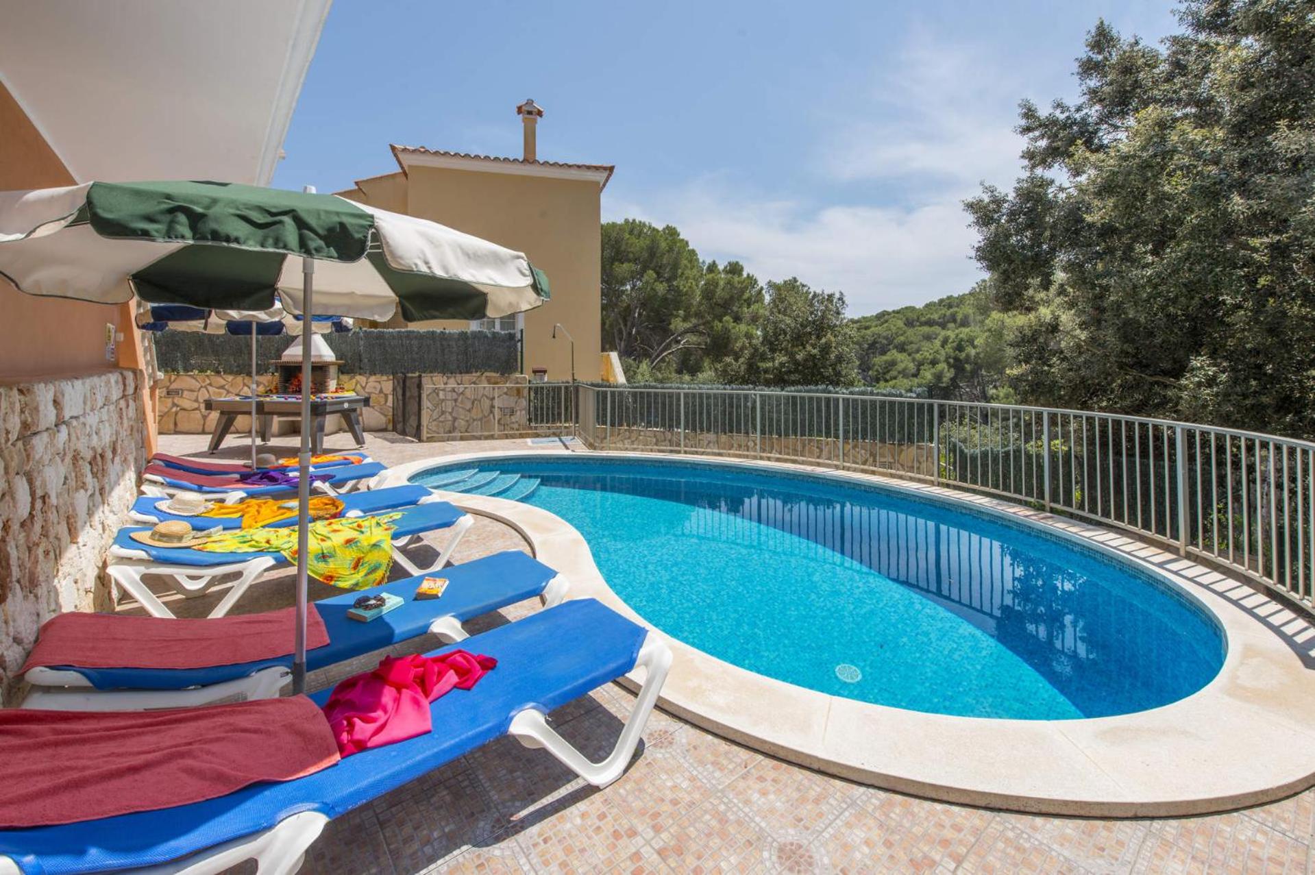 Villa Carmen Galdana by Villa Plus