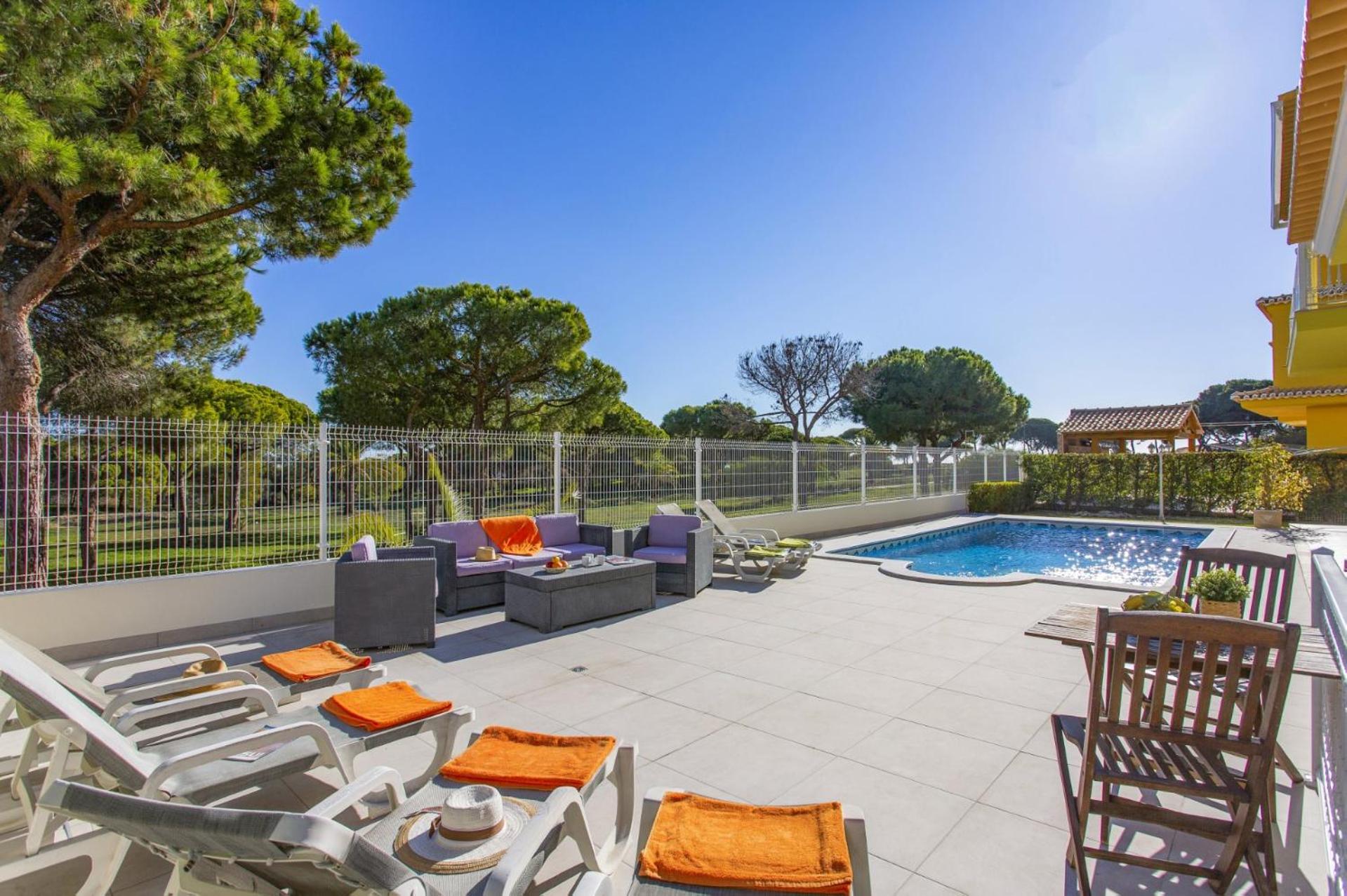 Villa Quinta dos Bicos by Villa Plus view 3