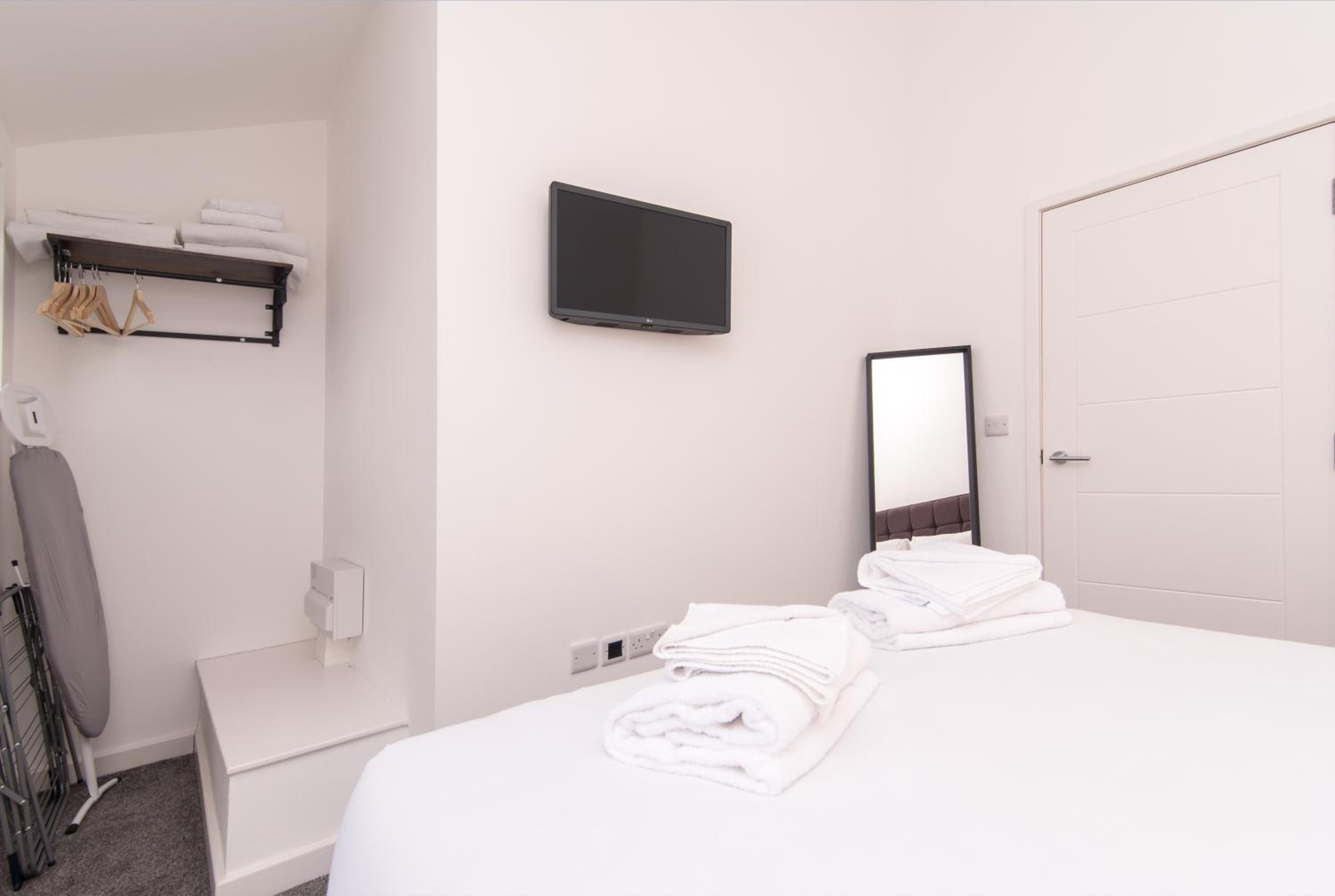 Cricket View - Fabulous 1bed Apt near Trent Bridge Cricket Ground view 2