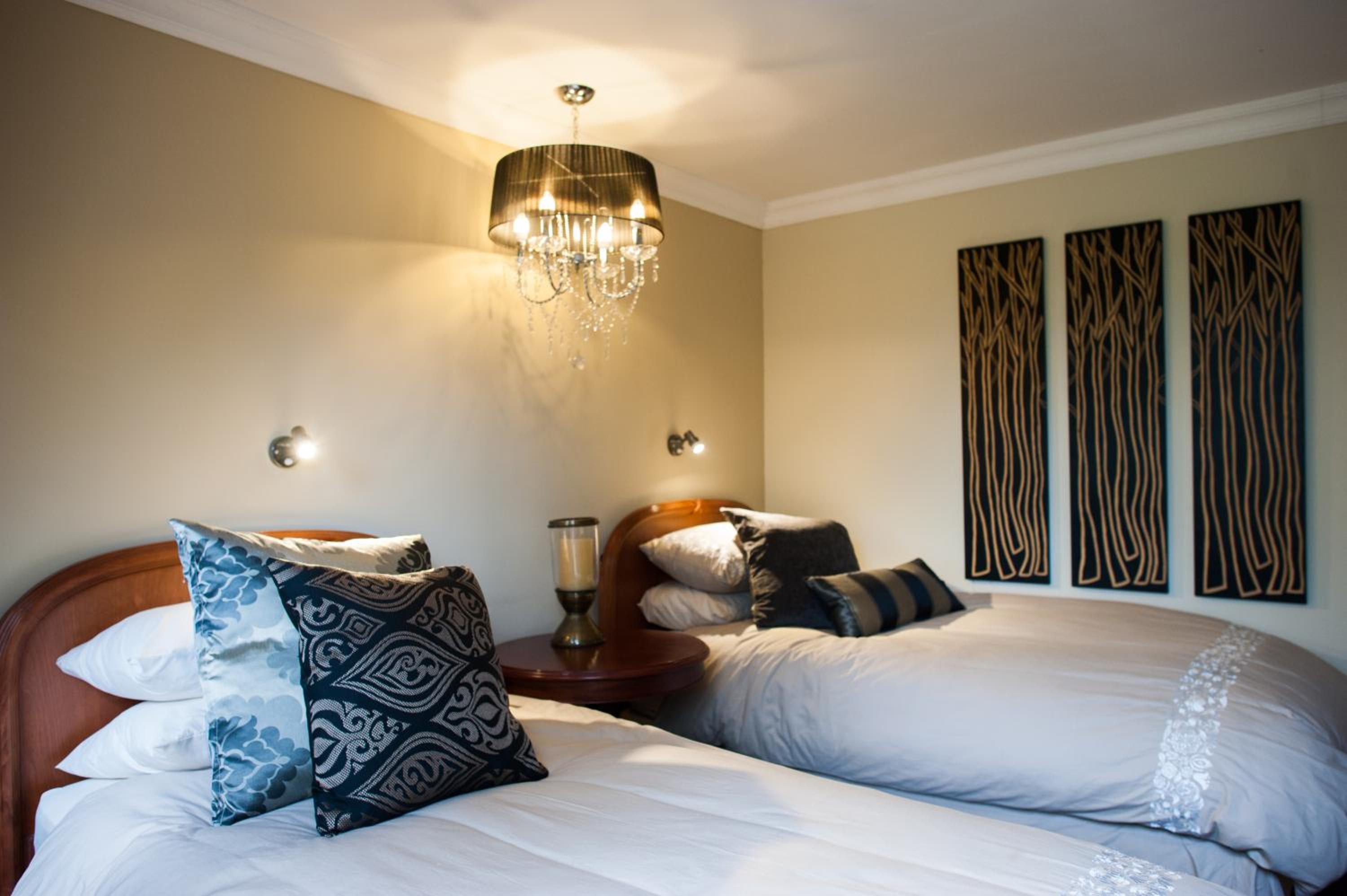 Strawberry Fields Country Manor Guest House
