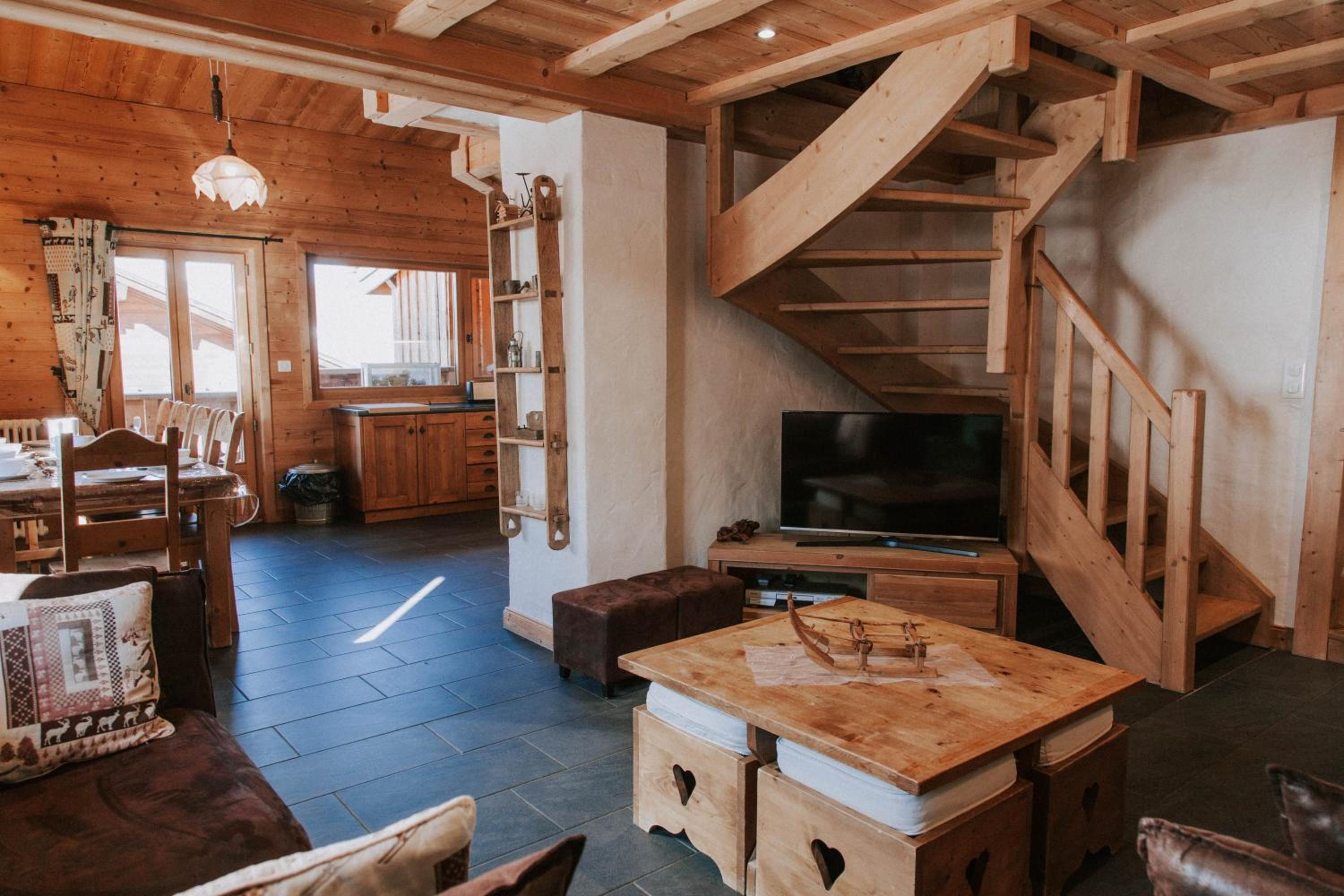 Morzine Vacations - Les Chalets de Jean Jeanne - Chalet La Bornette - Property Image 2