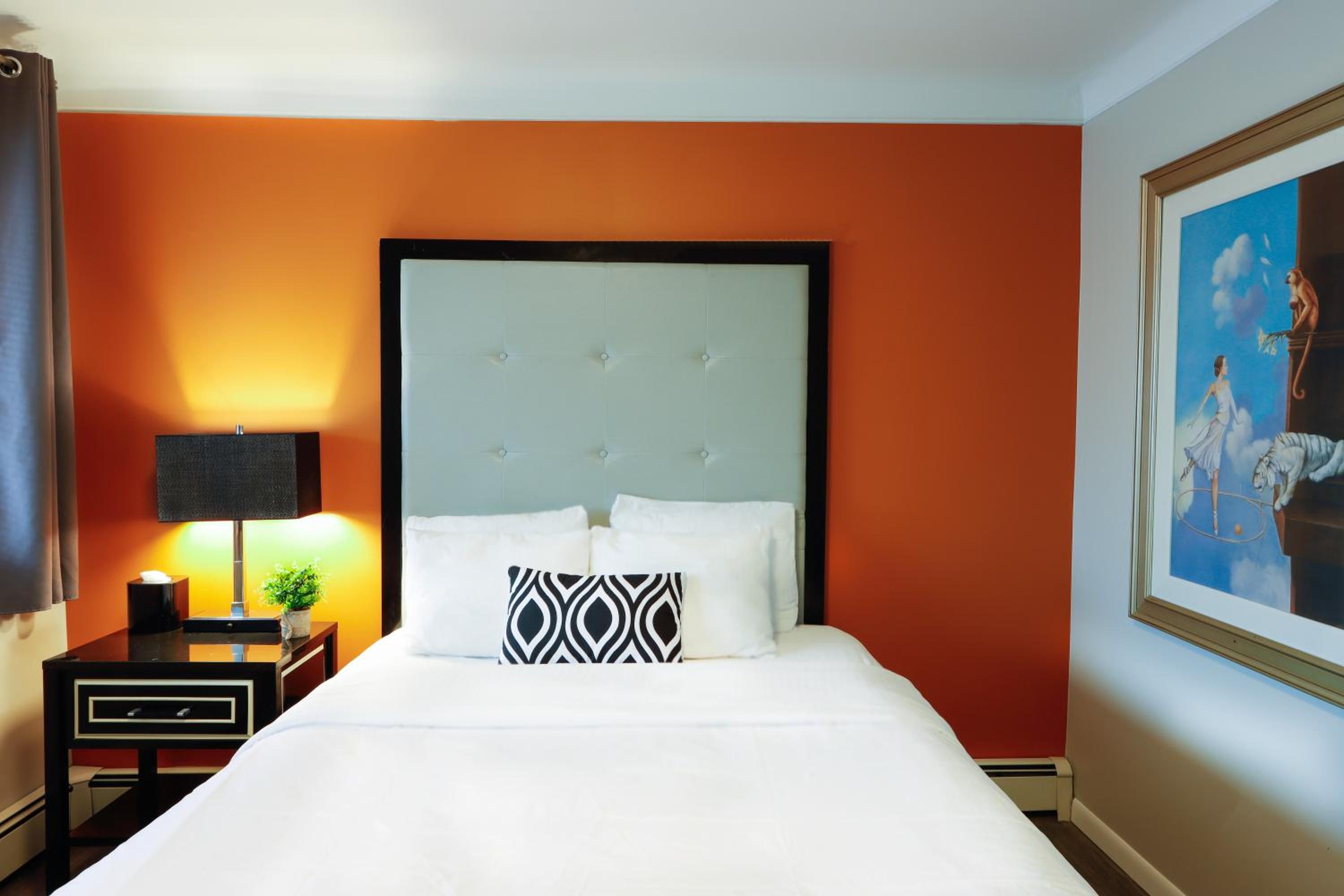 Hotel Royal Oak - Property Image 11
